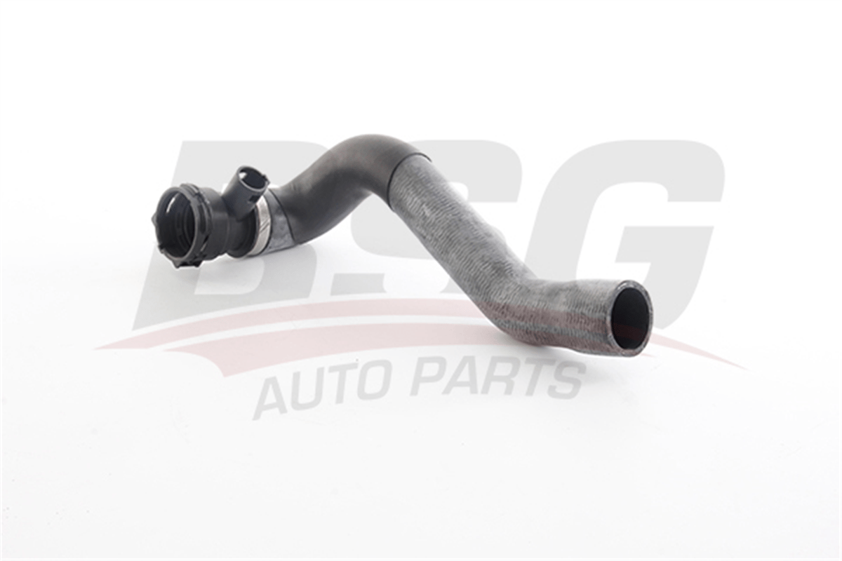 BSG 15-720-078 - Radyatör Hortumu Alt - Bmw E46