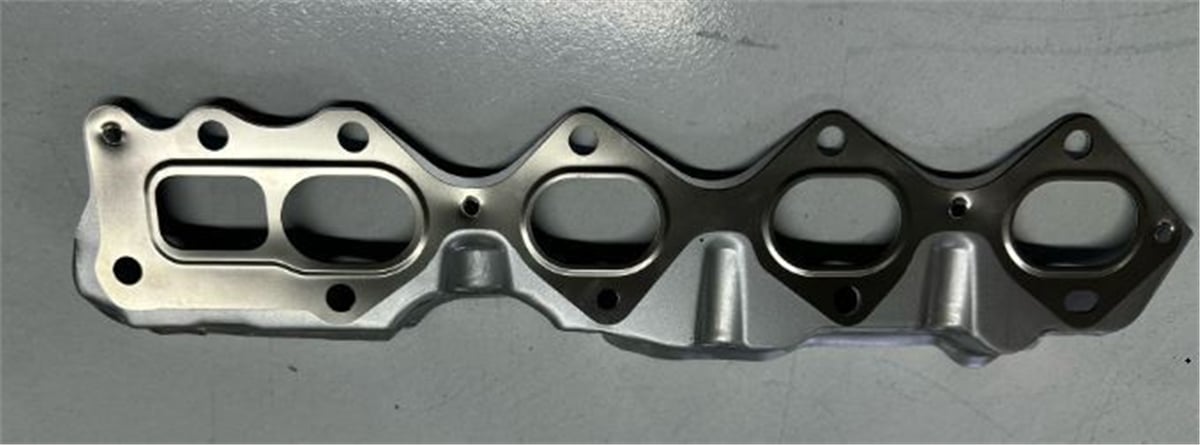 BSG 30-116-185 - Egzoz Manifold Conta - Ford Transit V-362 V-363