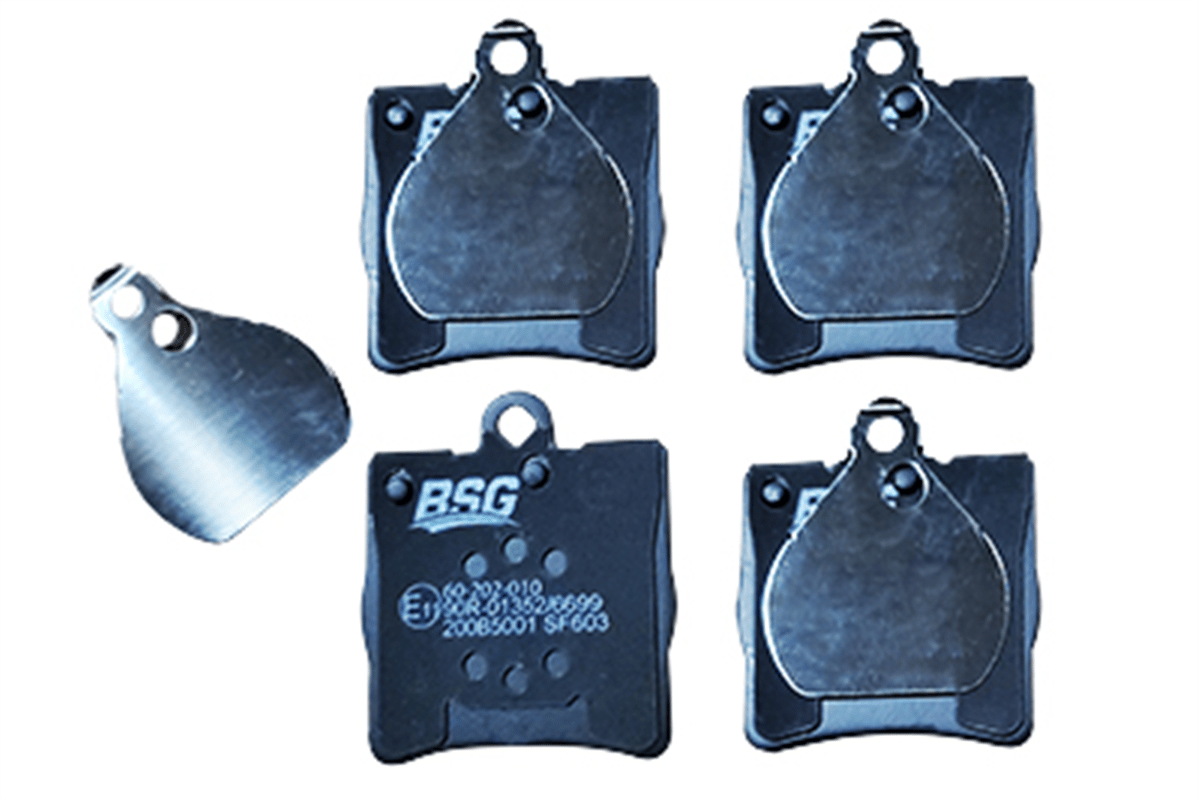 BSG 60-200-025 - Fren Balatasi Arka - Mercedes W202-203-210