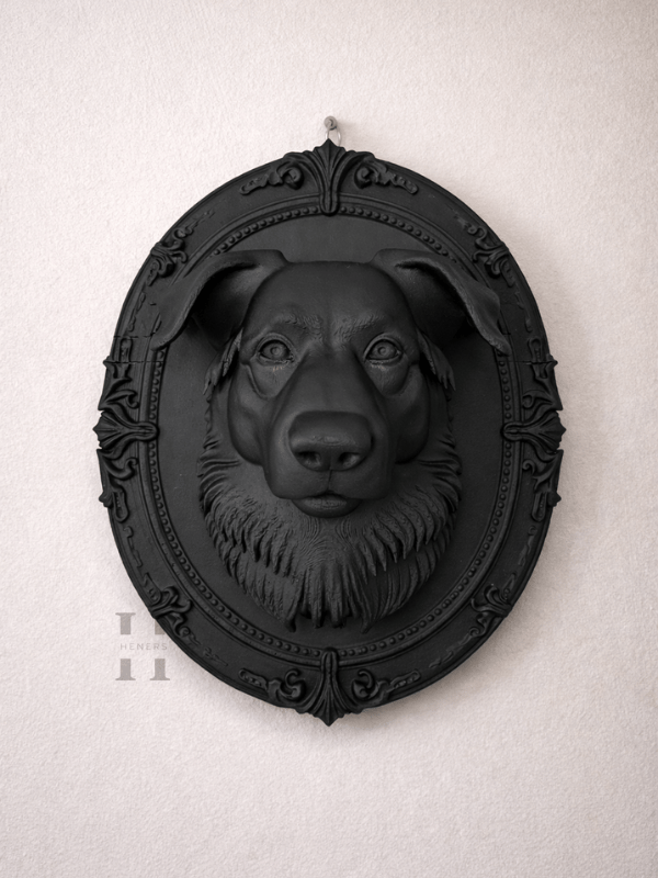 Gotik Köpek Oval Çerçeve , Dekoratif Ürün