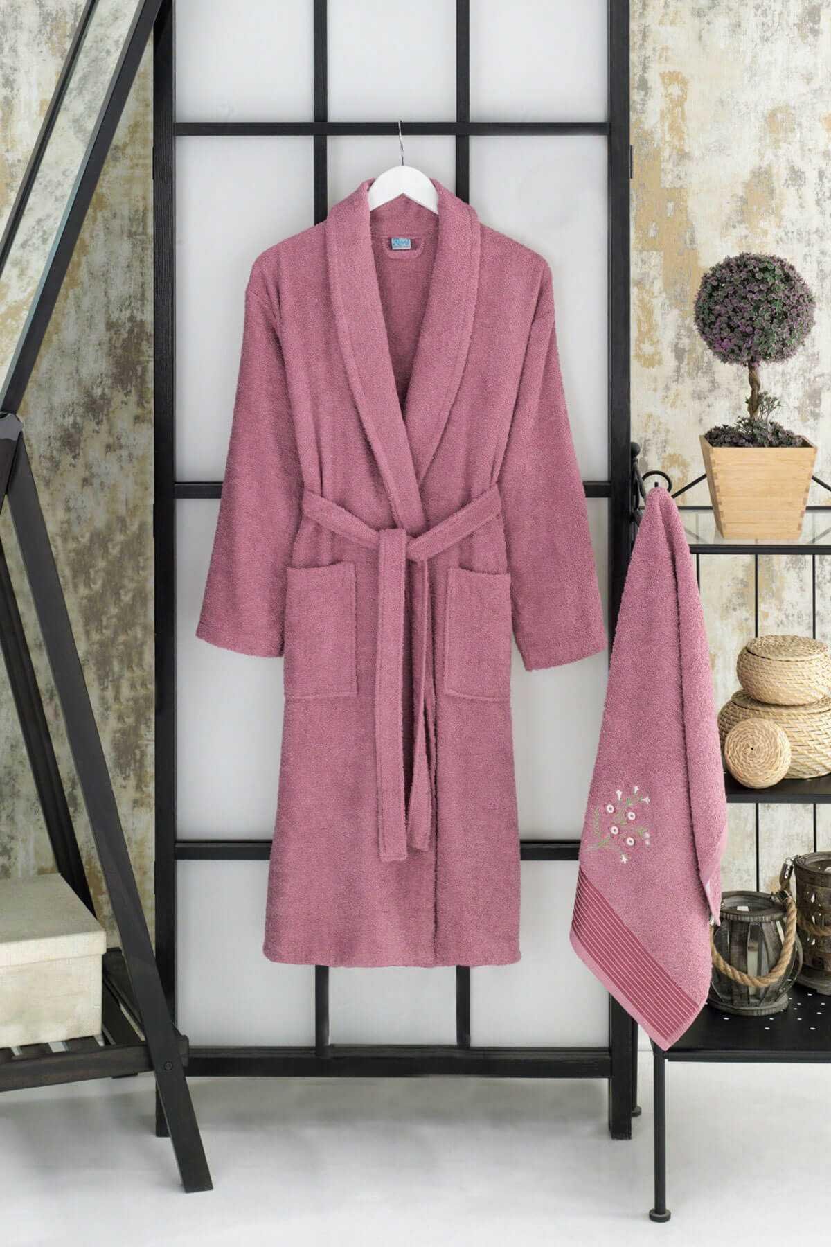 Kadın Havlulu Banyo Bornoz Takımı %100 Pamuklu Mürdüm