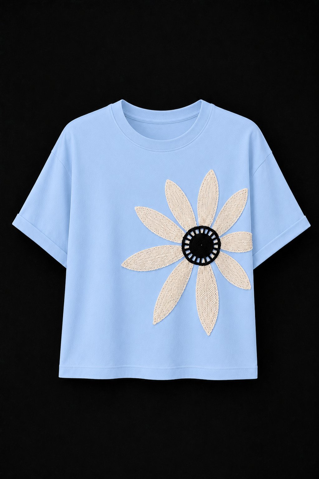 Mavi Pamuklu Bisiklet Yaka Rahat Kalıp Papatya Nakışlı T-Shirt