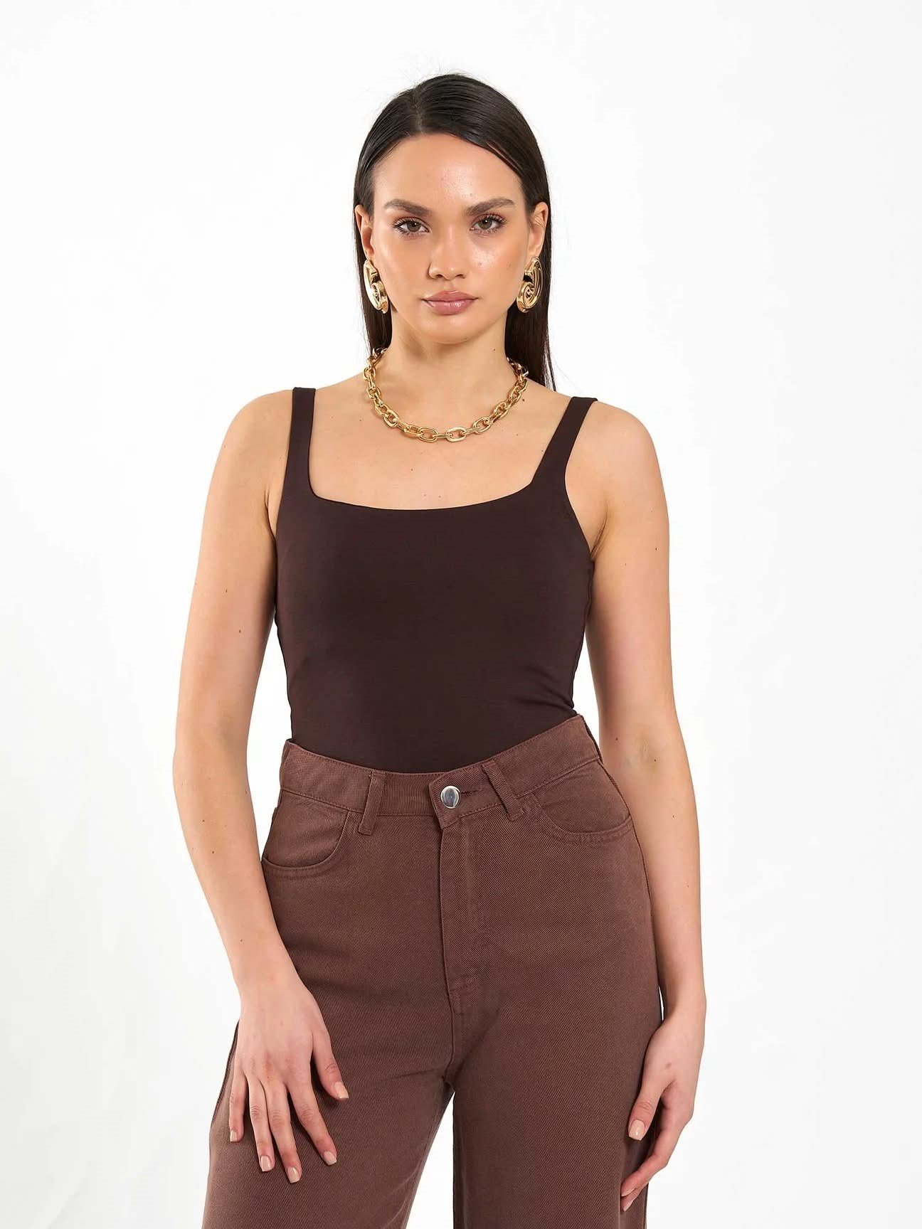 Kolsuz Açık Yaka Bodysuit Kahverengi