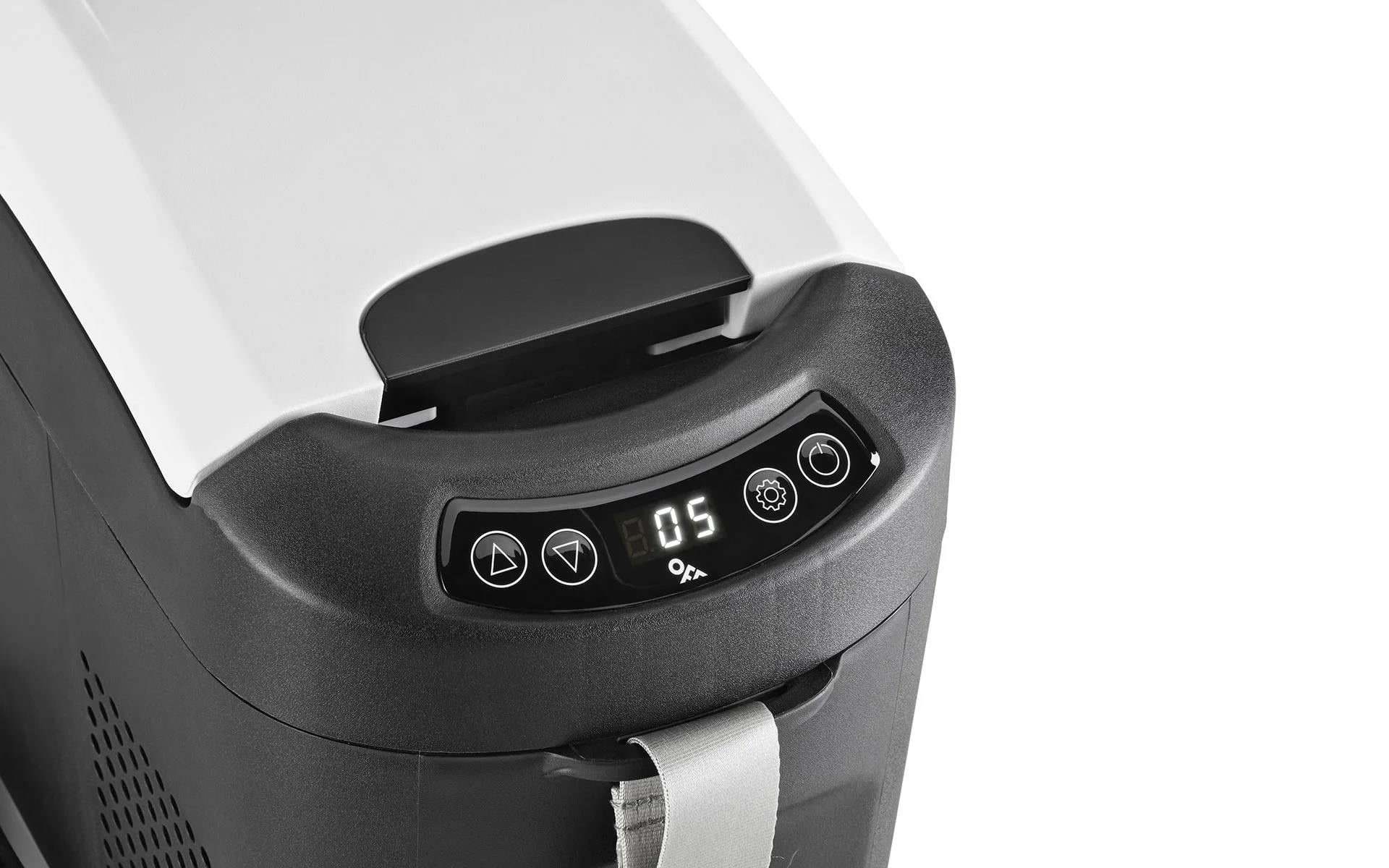 Indel B TB15 Buzdolabı Siyah