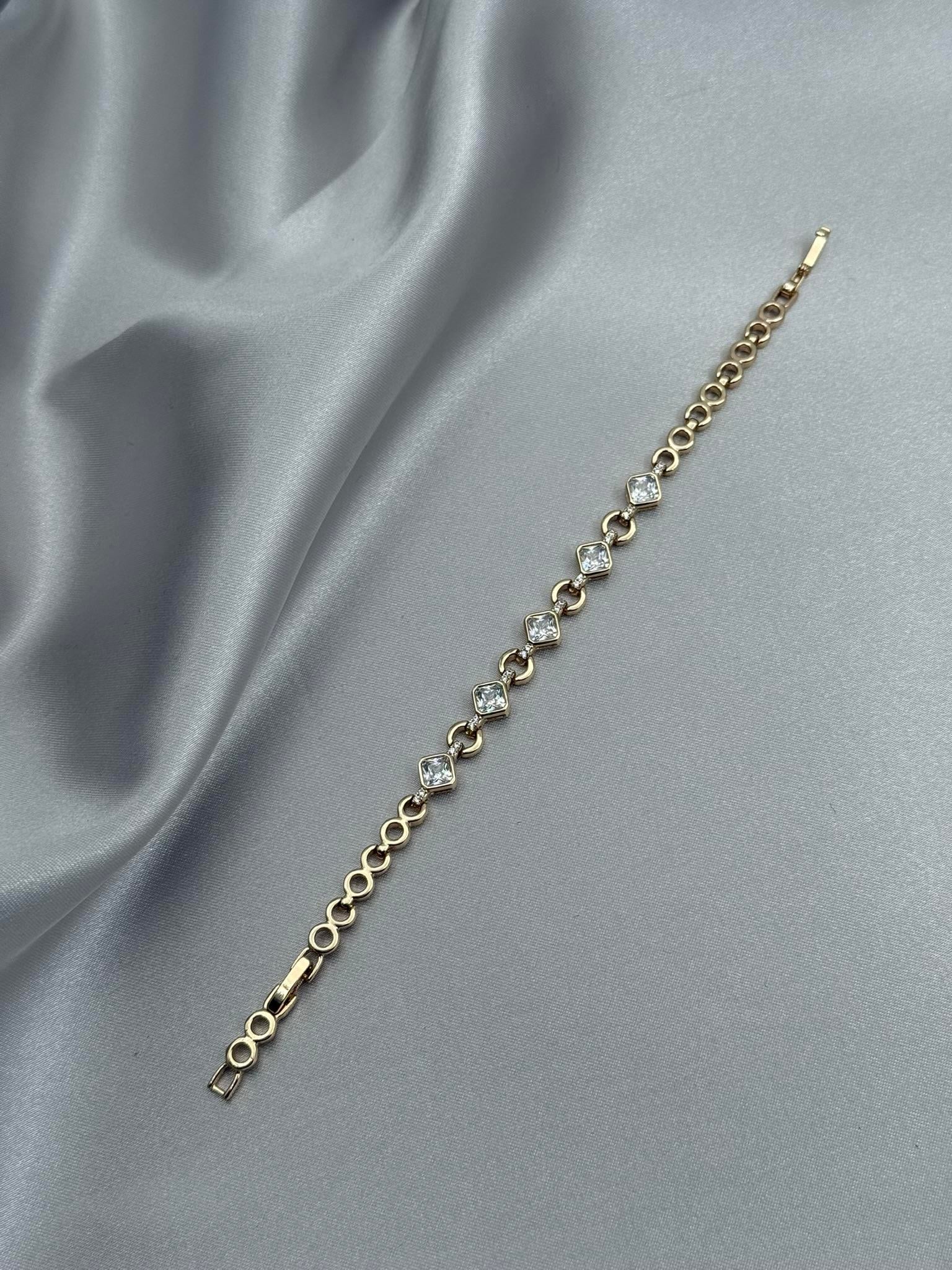 Xuping 14K Dörtgen Model Zirkon Taşlı Gold Bileklik