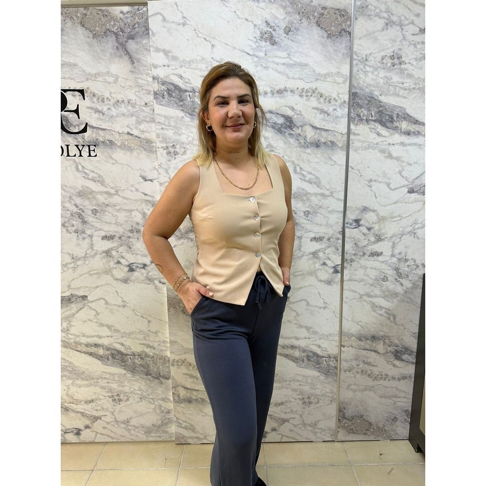 Bej Yelek