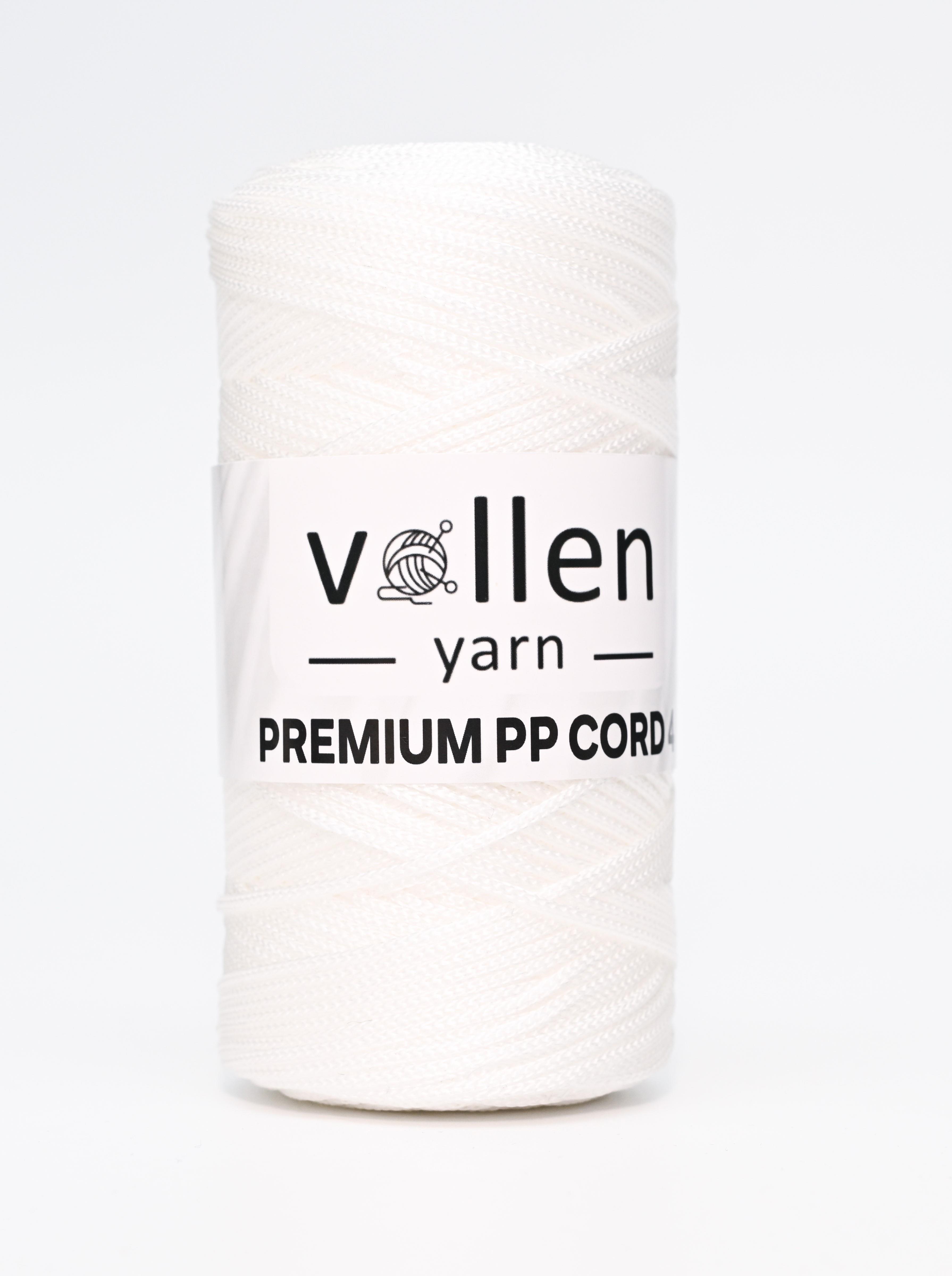 Vollen Yarn 2mm Polyester Makrome İpi 200 Gr 230 Mt,Beyaz