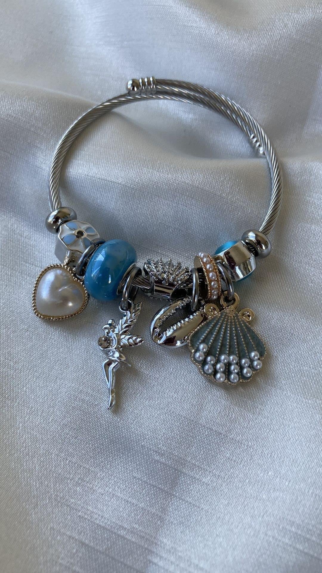 Melekli charm bileklik