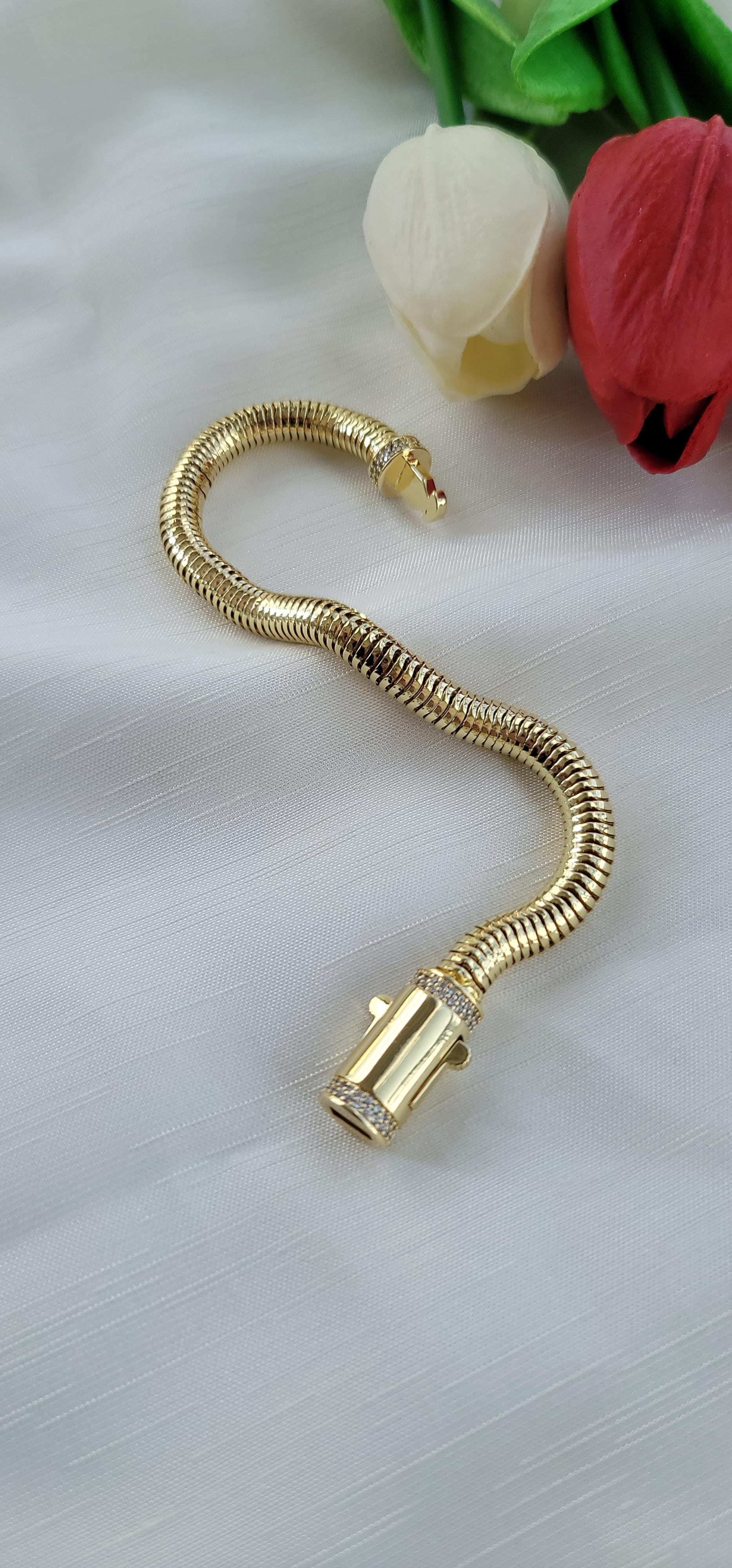 Vip taşlı boru bileklik