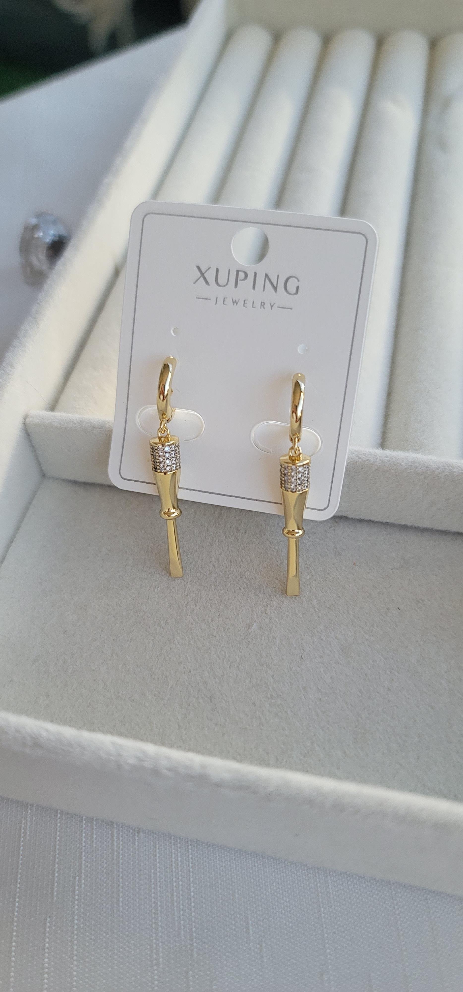 Xuping taşlı küpe