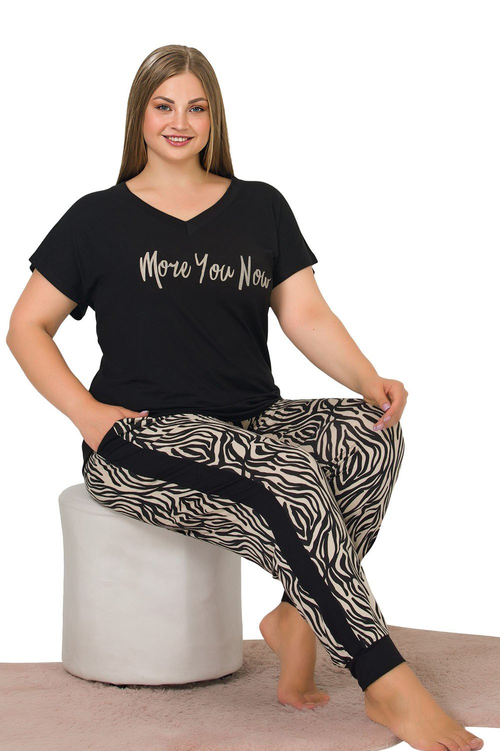 Altı Zebra Büyük Beden Pijama Takımı