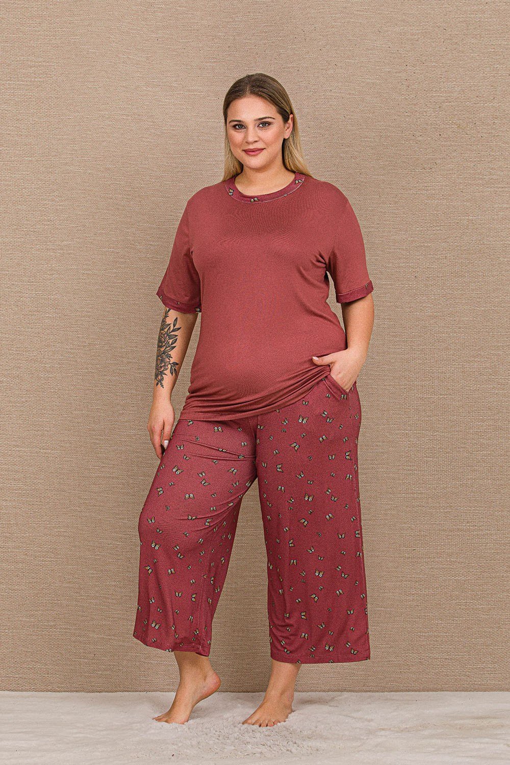 Desenli Kiremit Büyük Beden Kapri Pijama Takımı