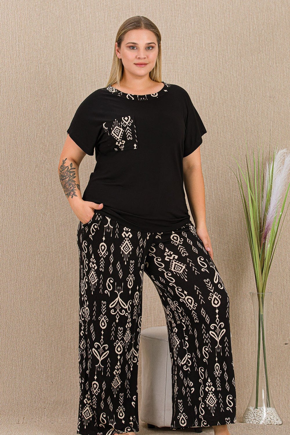 Geniş Paçalı Siyah Büyük Beden Pijama Takımı
