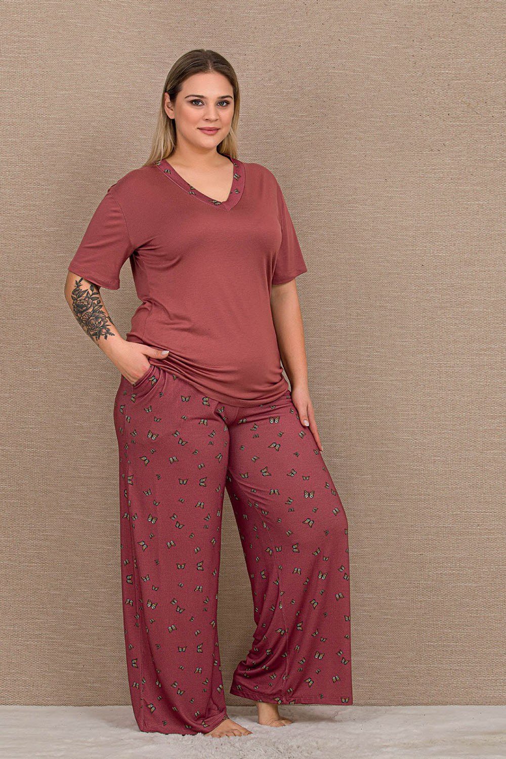 Kelebek Desenli Kiremit Büyük Beden Pijama Takımı