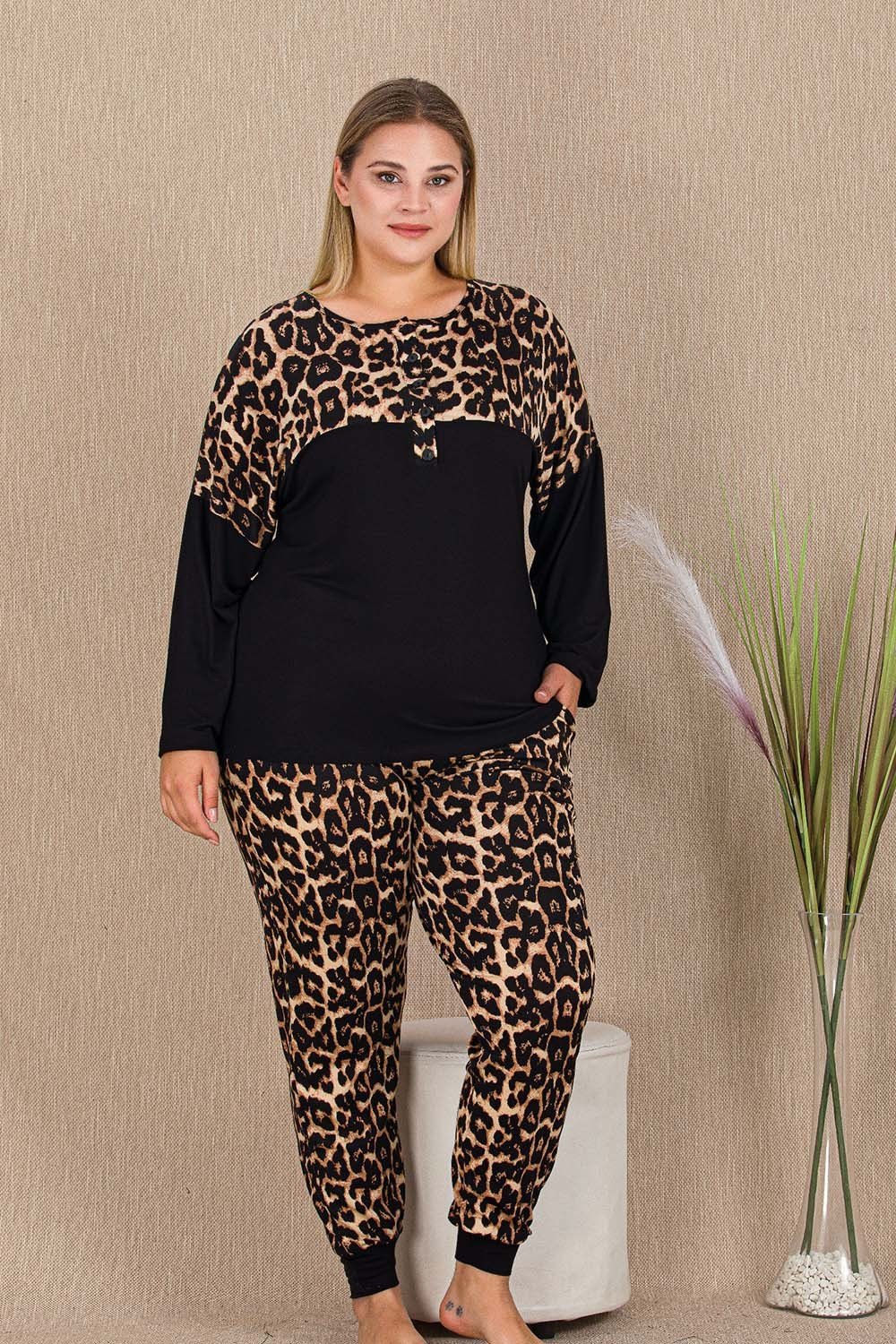 Leopar Şeritli Büyük Beden Pijama Takımı
