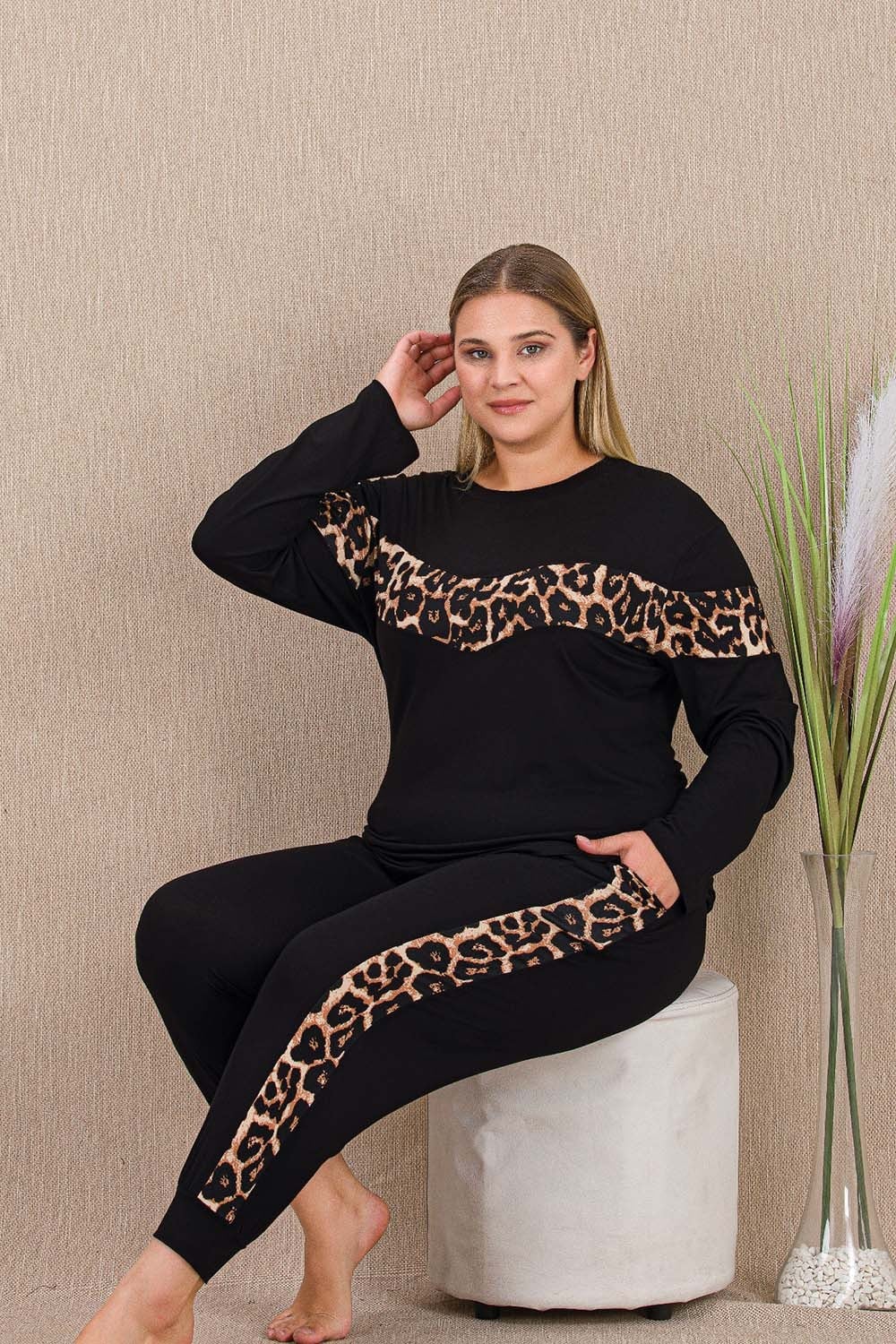 Leopar Şeritli Cepli Büyük Beden Pijama Takımı