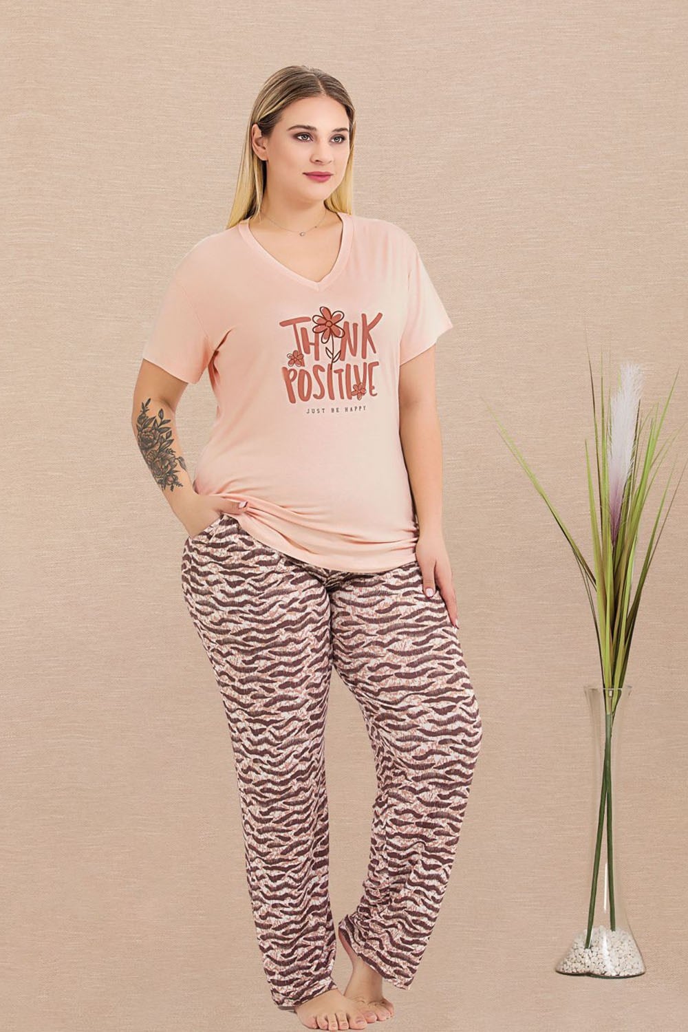 V Yaka Pudra Büyük Beden Pijama Takımı