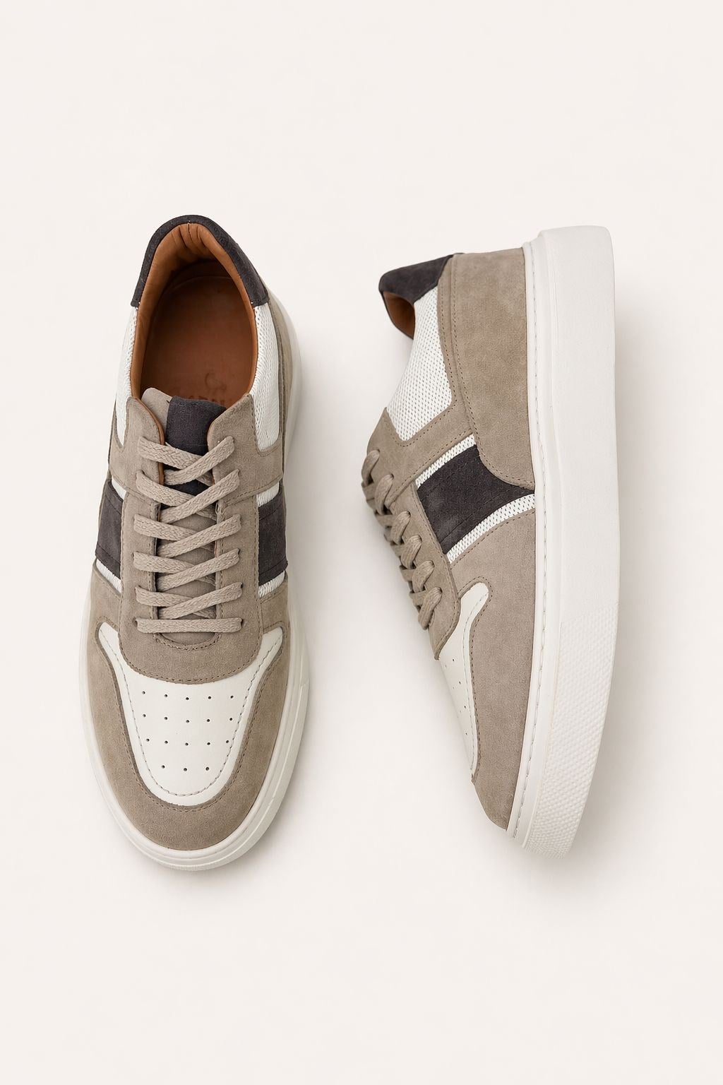 Erkek Bej & Kahve Hakiki Dana Derisi Süet Sneaker – Prag