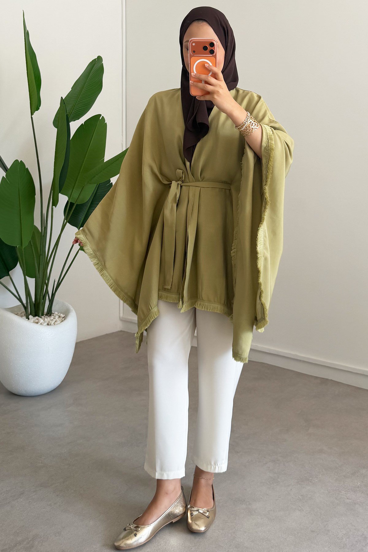 Püskül Detay Kimono - Olive