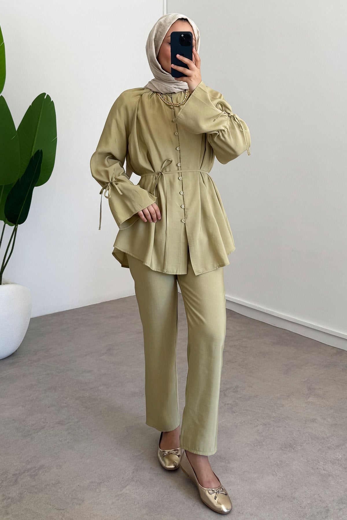 Yaka Büzgülü Takım - Olive