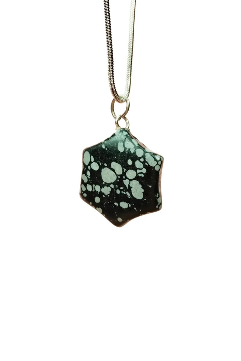 Obsidyen Doğal Taşı Zincirli El Yapımı Kolye Uç: 2 cm Zincir: 20 cm Kutulu mudanis