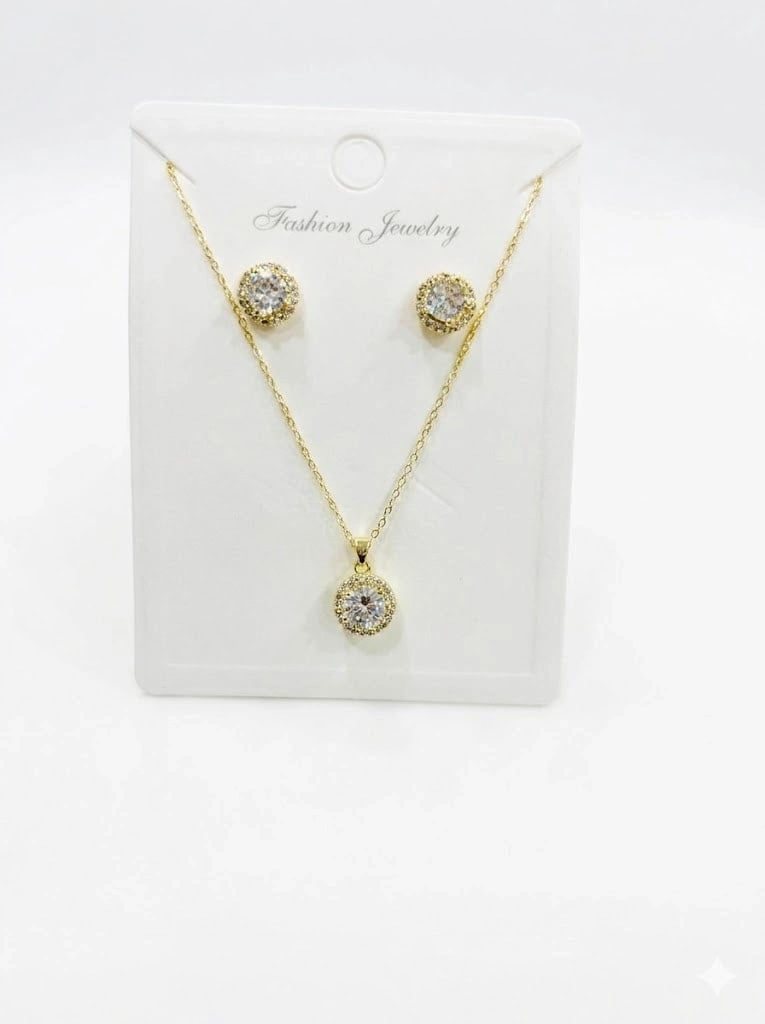 Taşlı Set