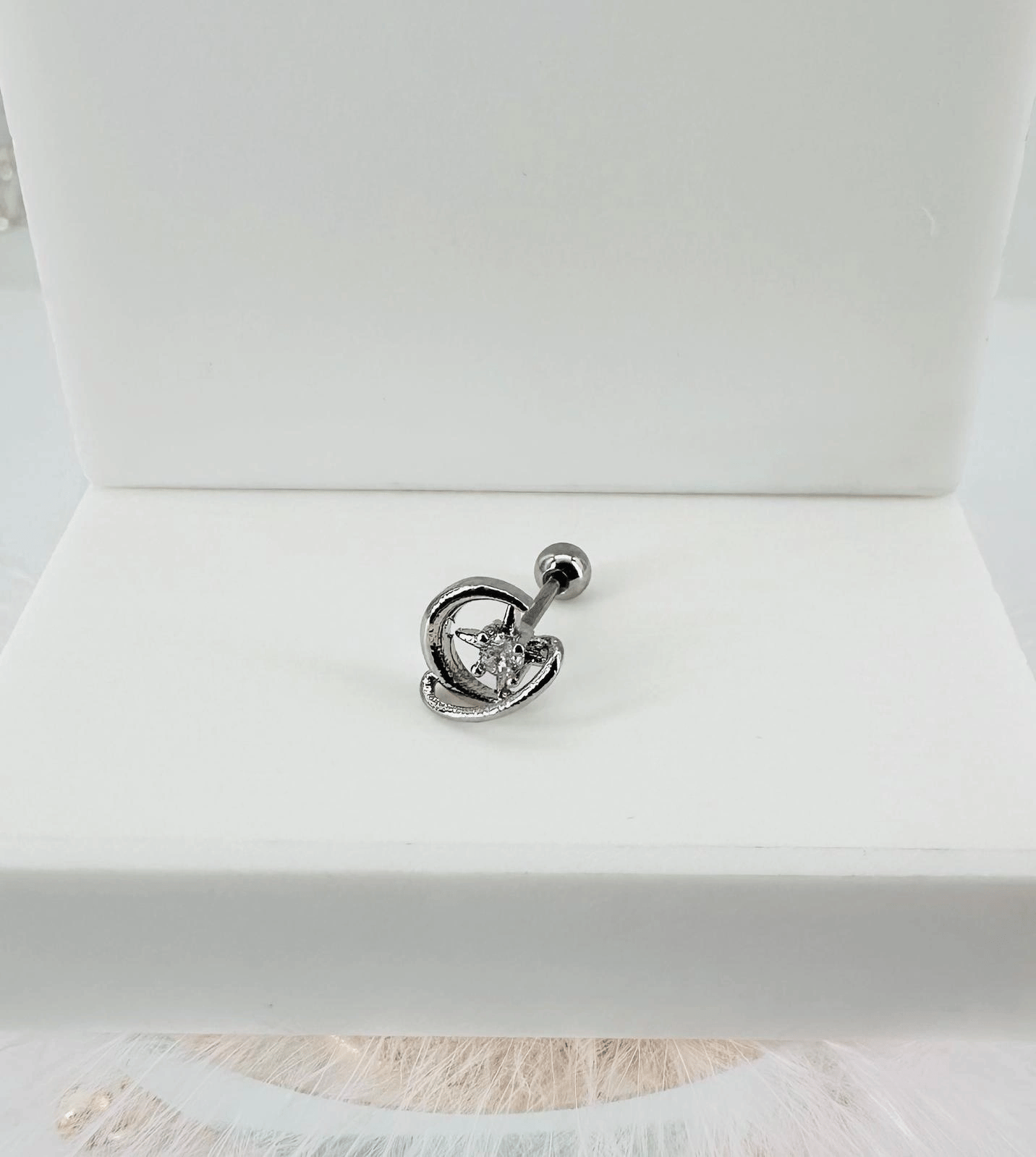 Tragus Kıkırdak Küpesi