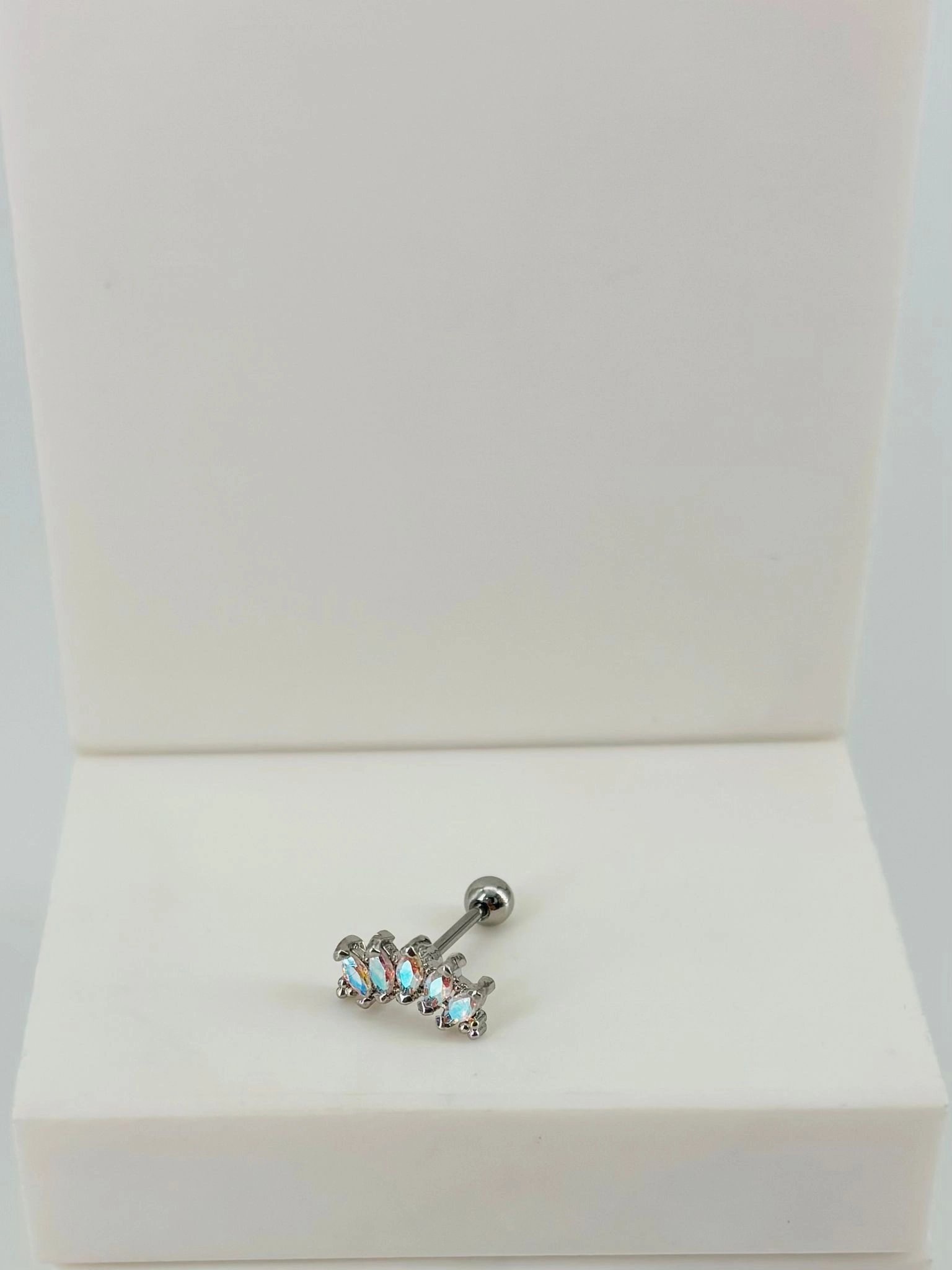 Tragus Kıkırdak Küpesi
