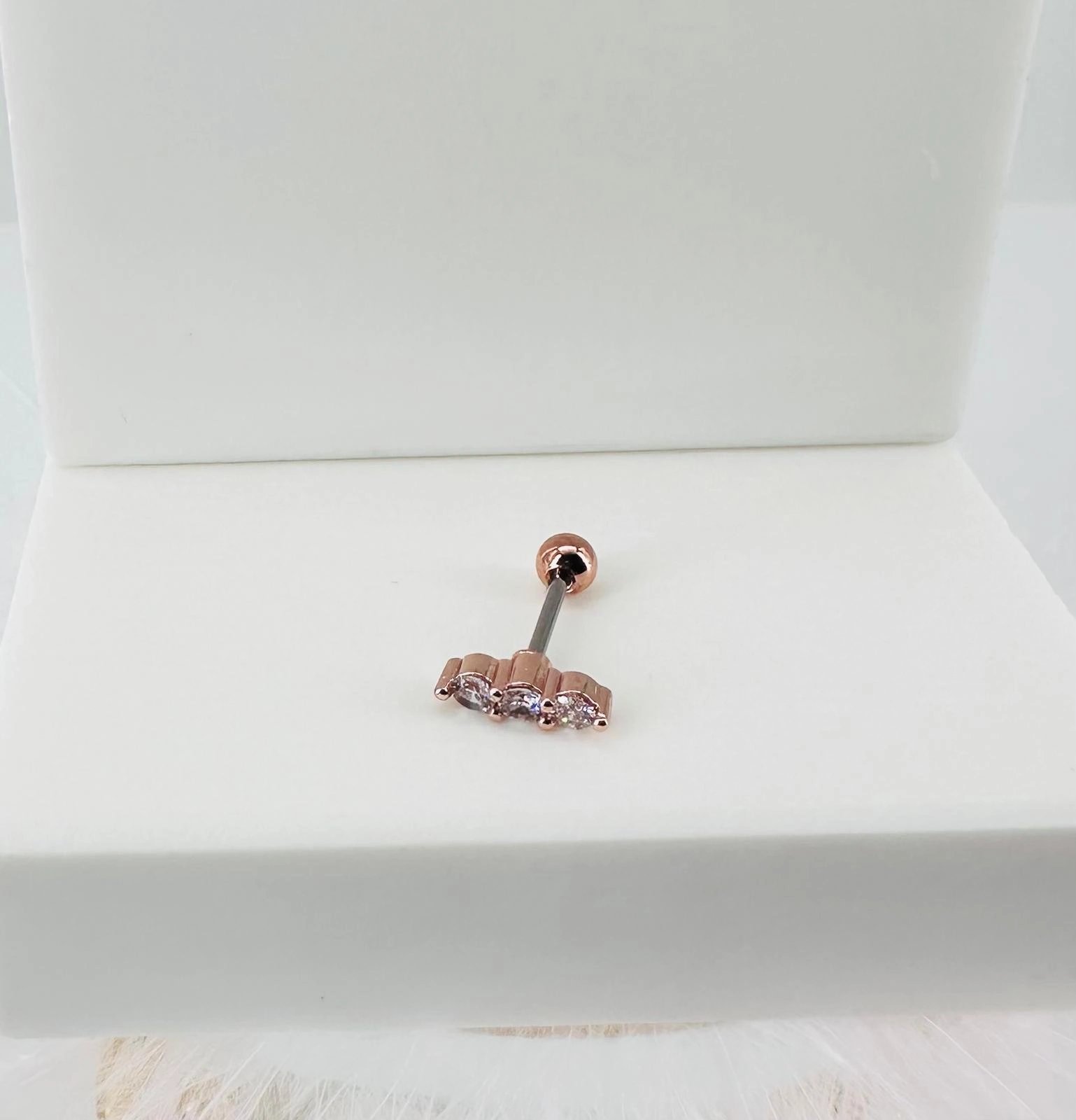 Tragus Kıkırdak Küpesi