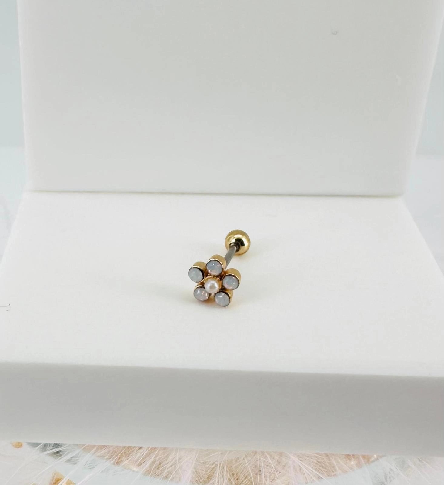Tragus Kıkırdak Küpesi