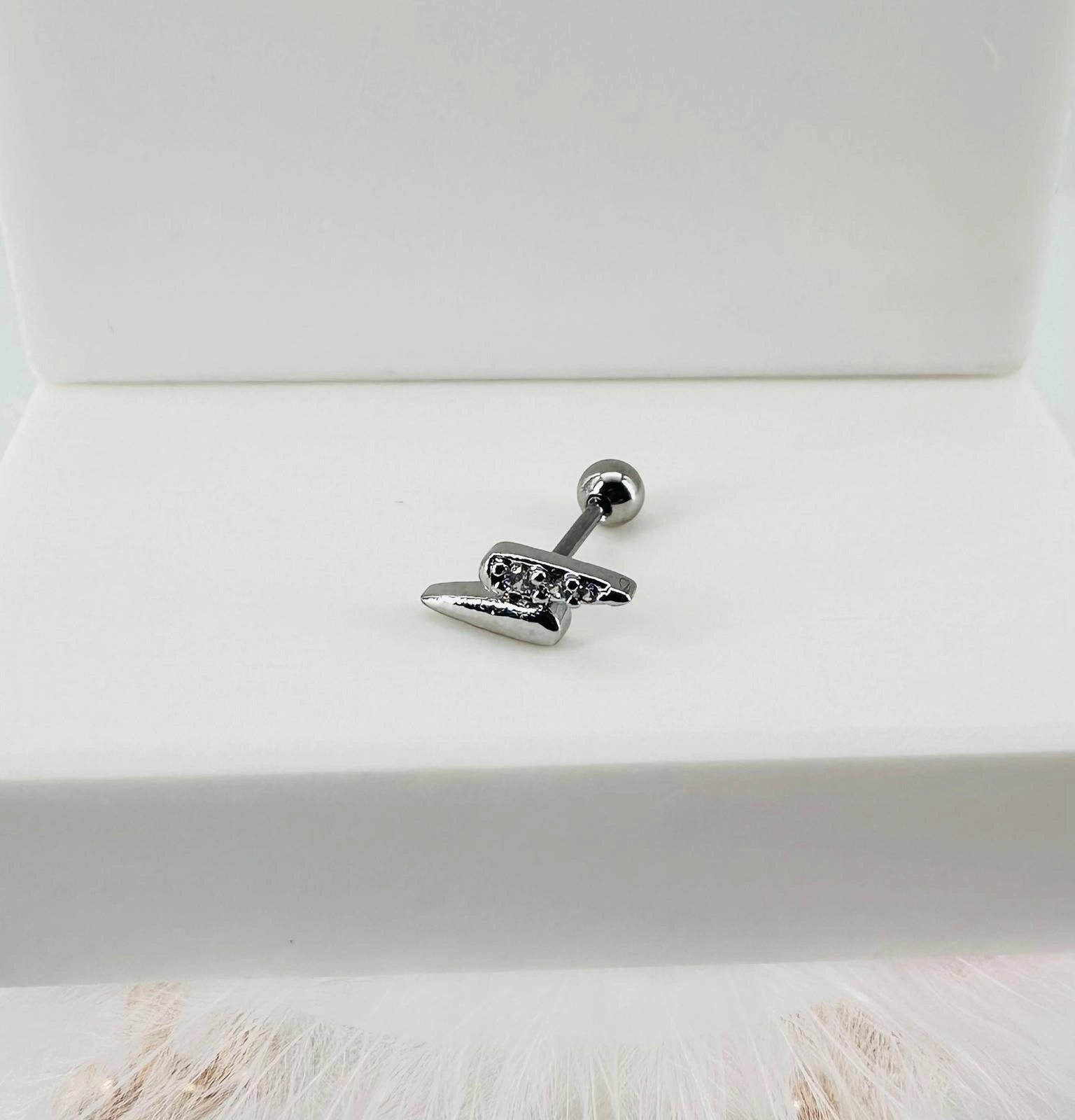 Tragus Kıkırdak Küpesi
