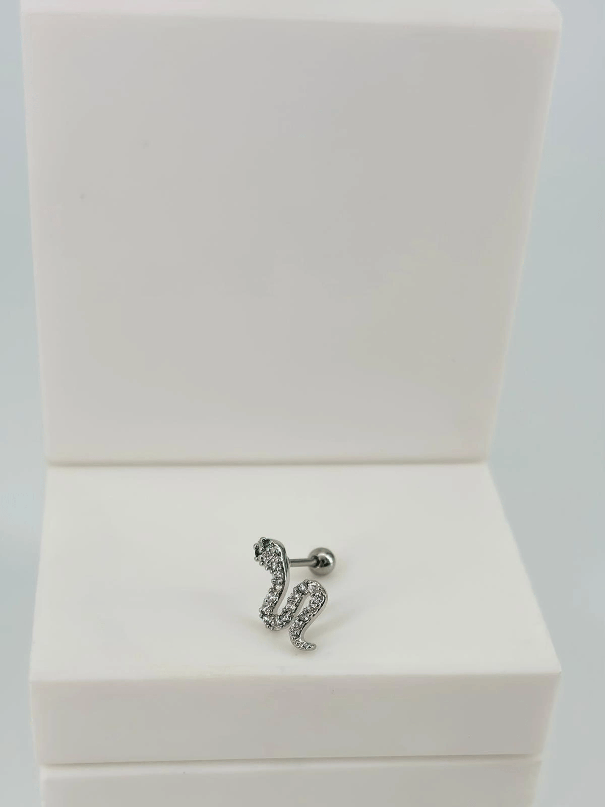 Tragus Kıkırdak Küpesi