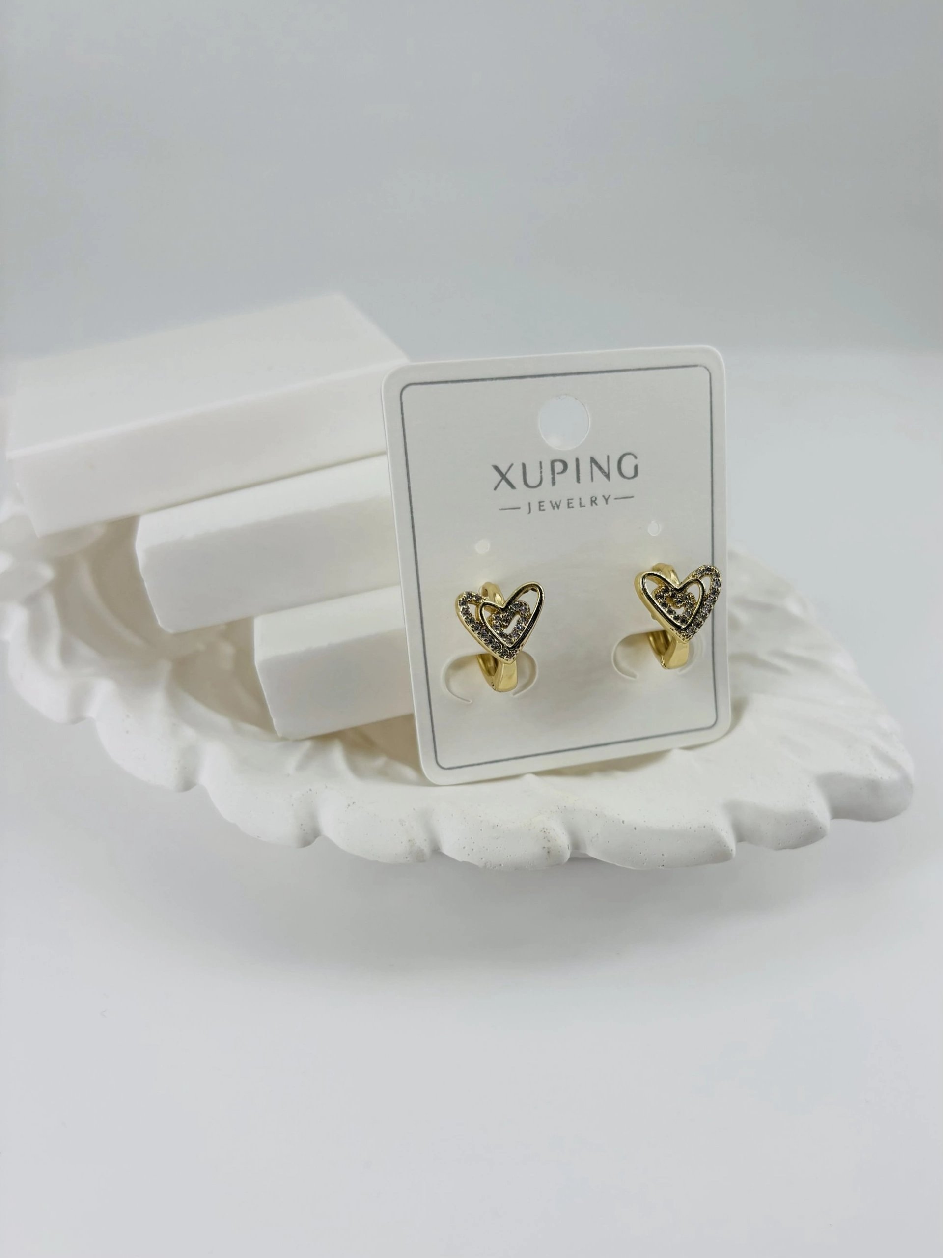 Xupıng Küpe