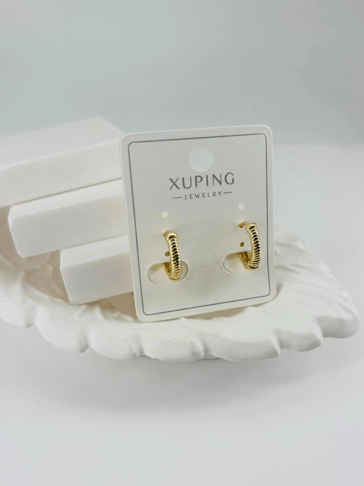 Xupıng Küpe