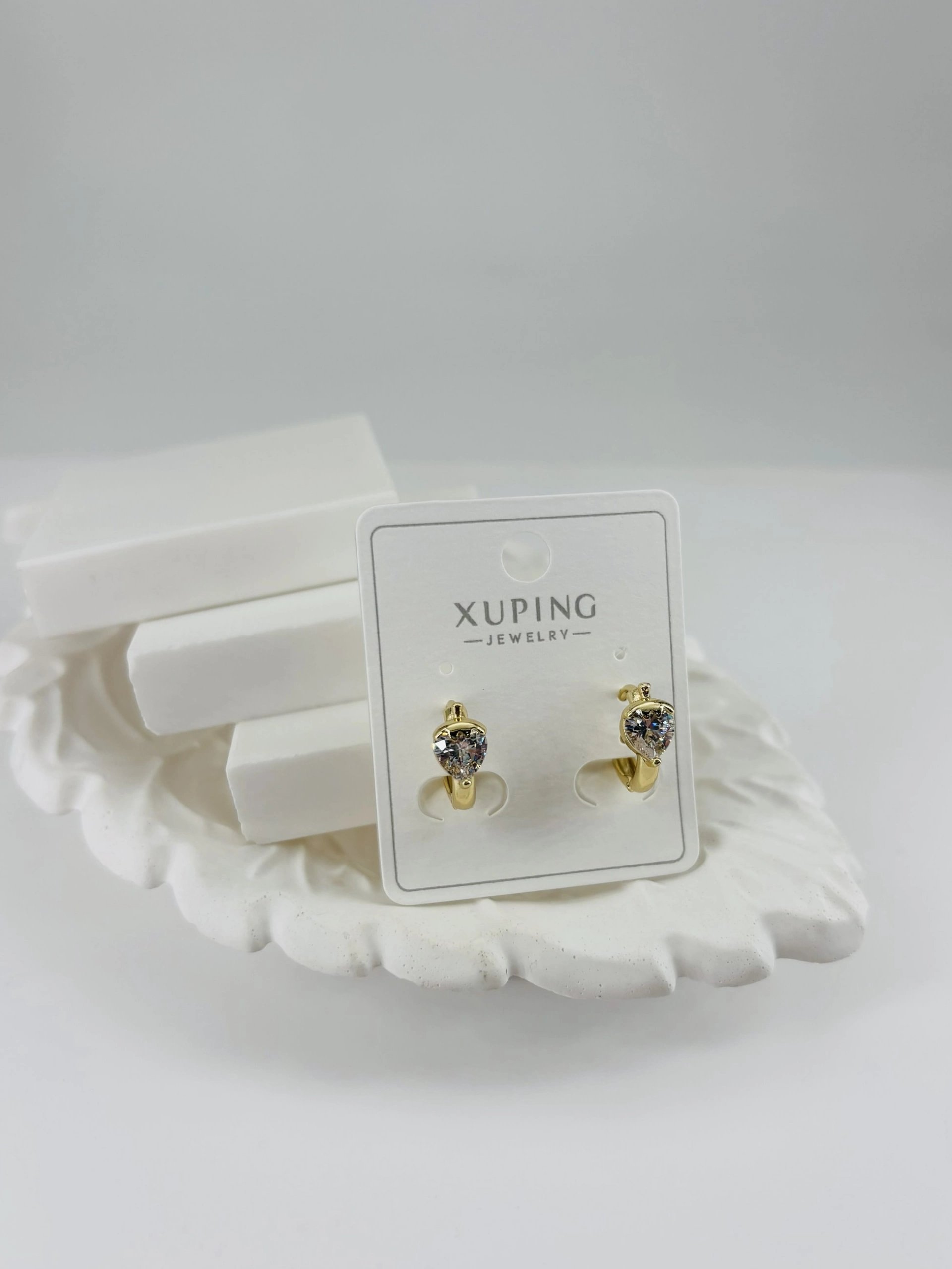 Xupıng Küpe