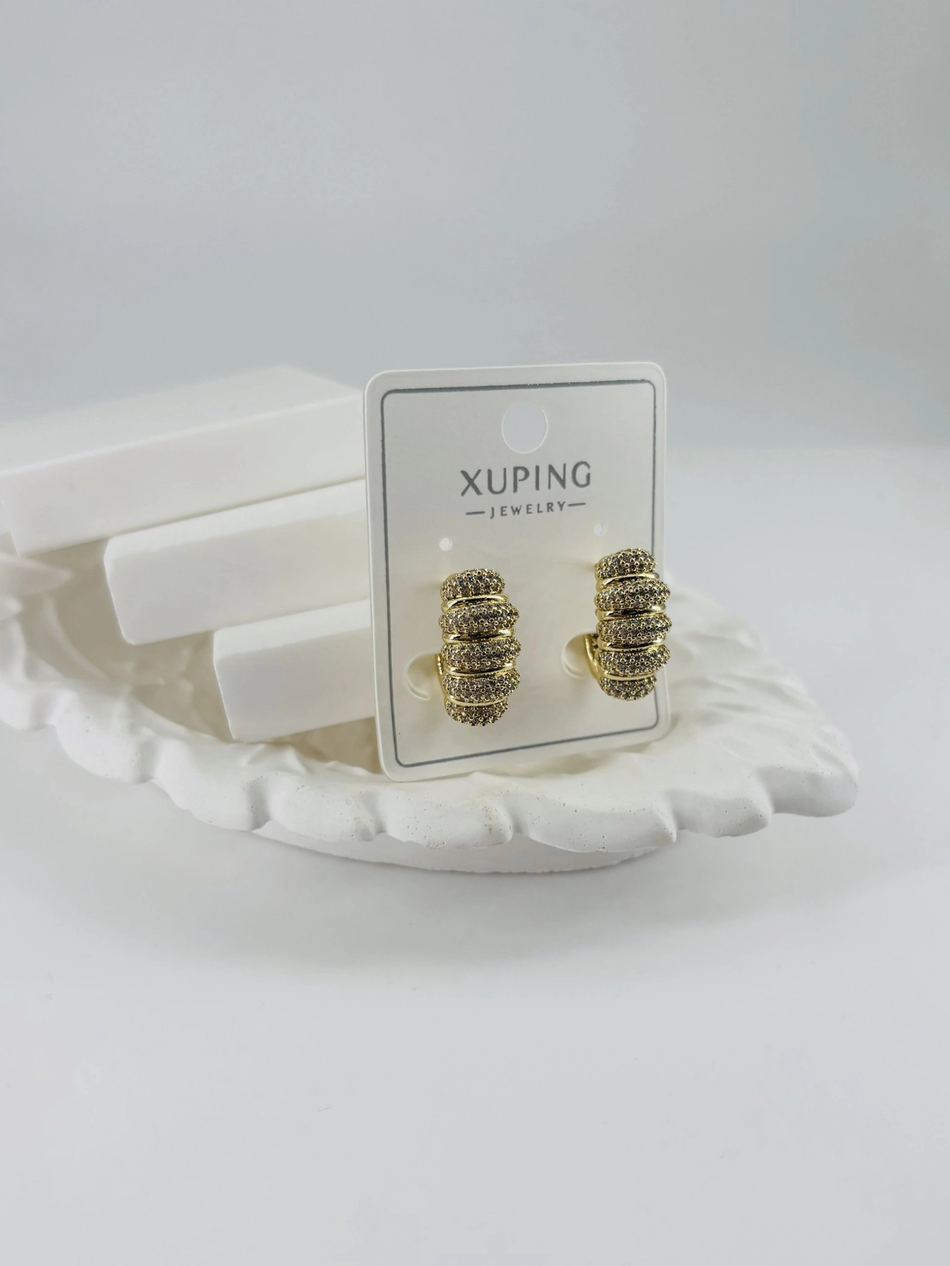 Xupıng Küpe