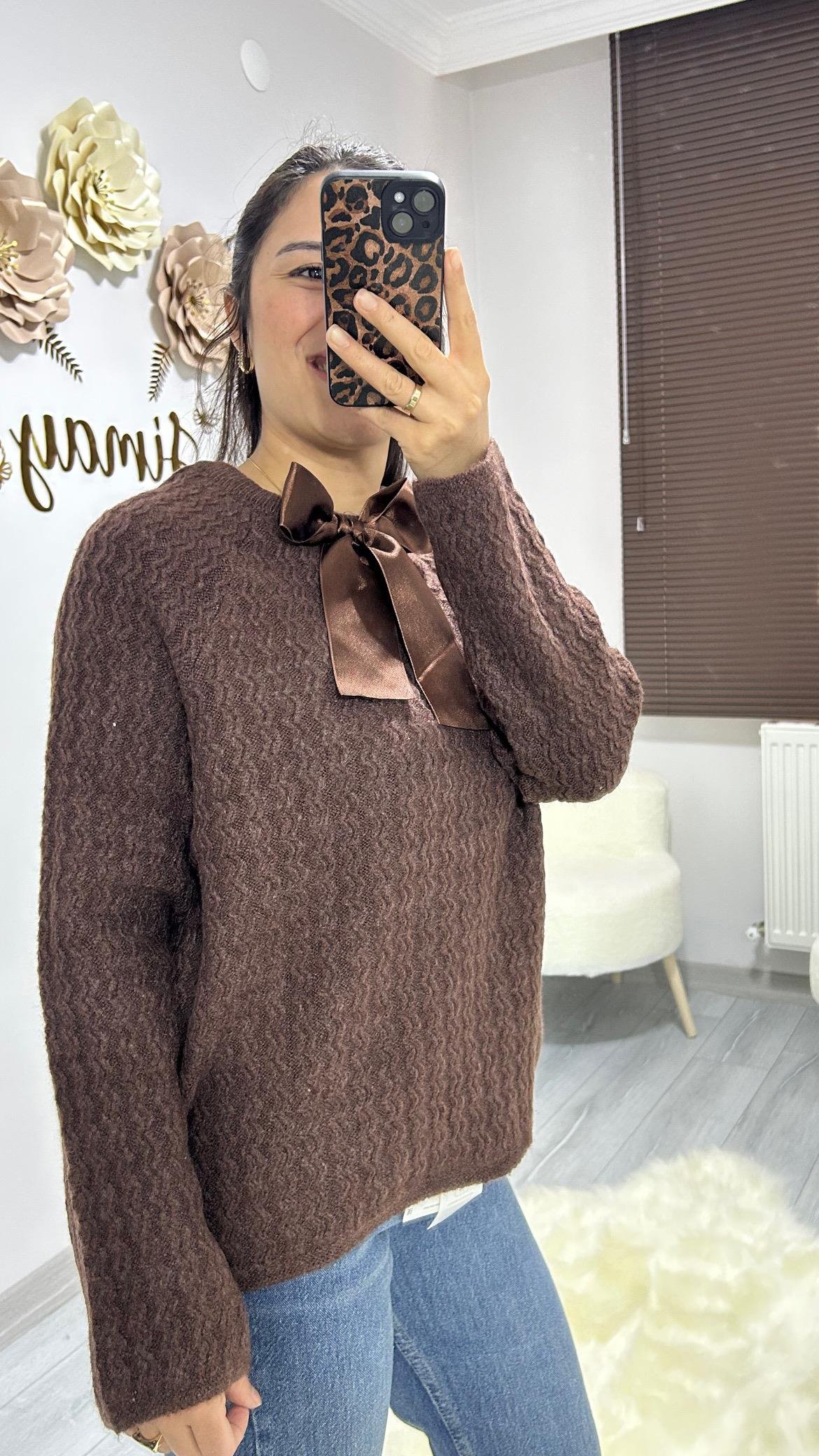 fiyonklu triko kazak