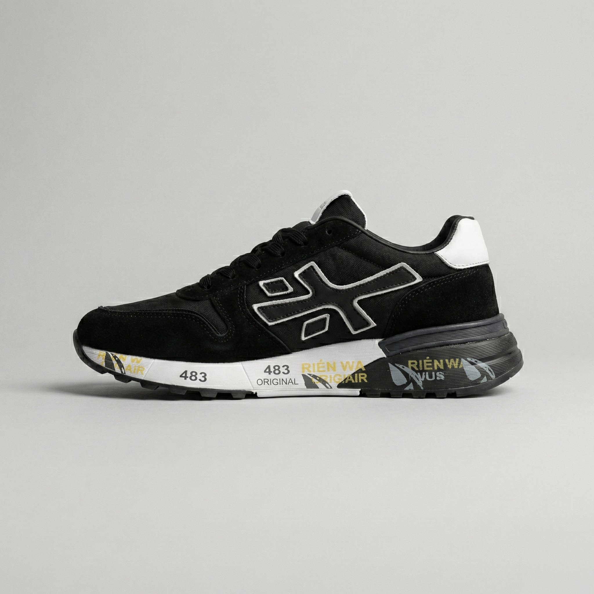 P01 - Moerun Black