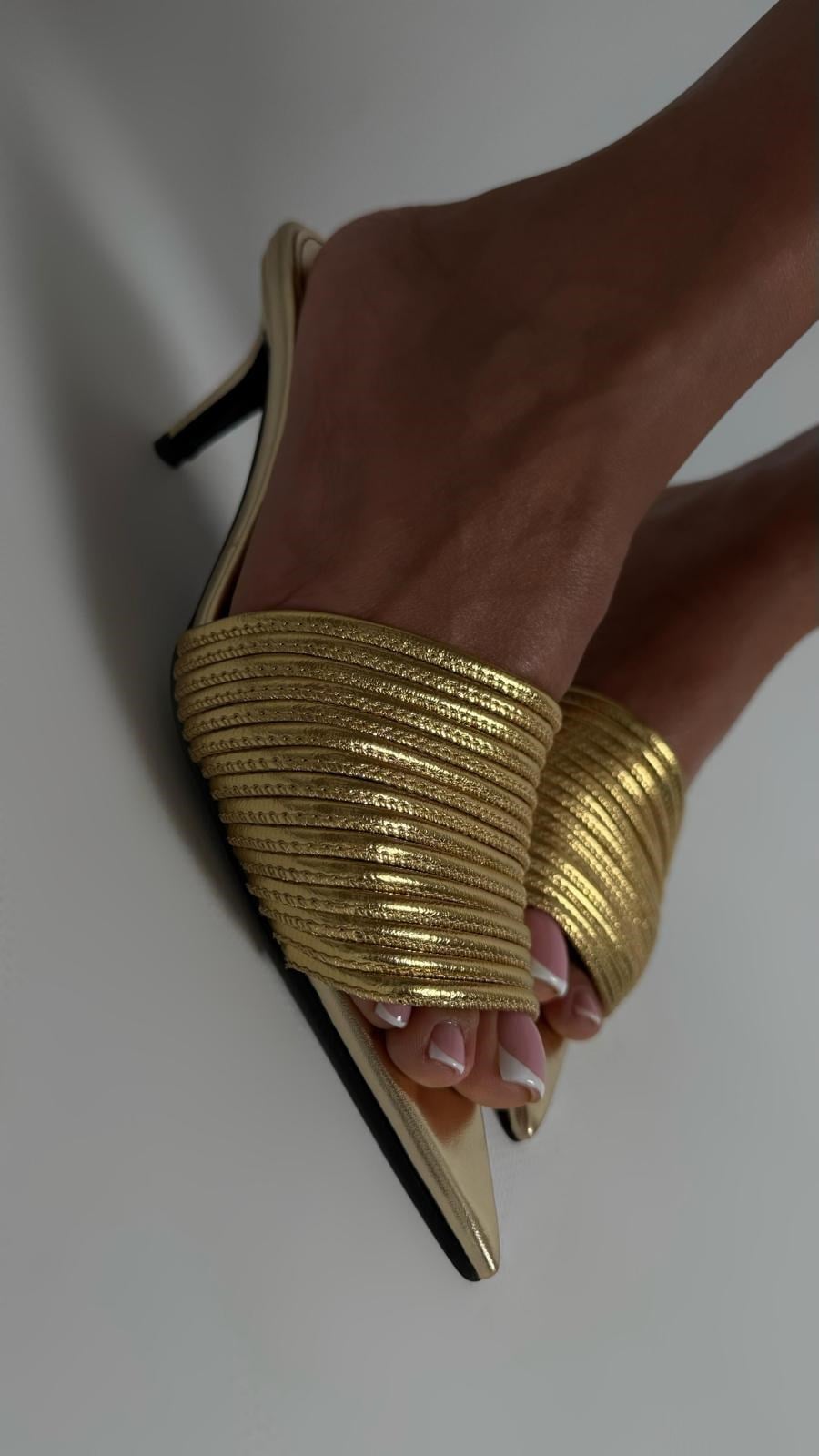 SHENA TOPUKLU TERLİK GOLD