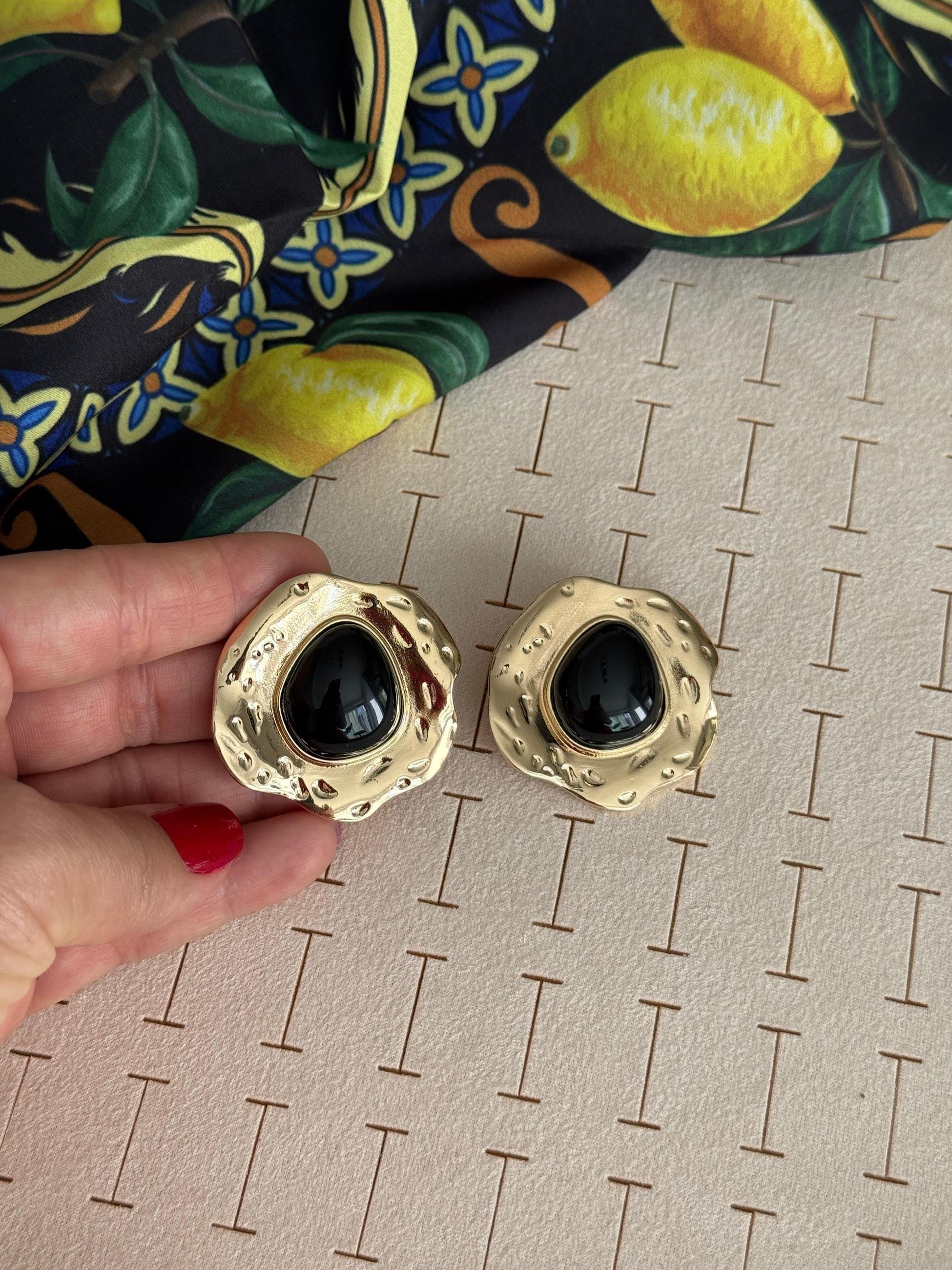 Özel Seri Vintage Mat Siyah Küpe