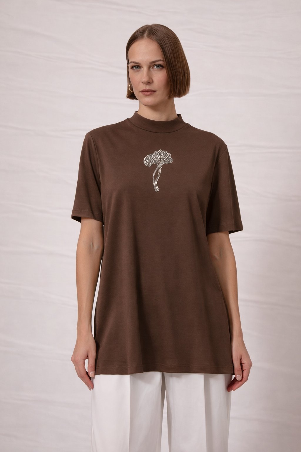 Çiçek Aksesuarlı Bambu Basic Tunik