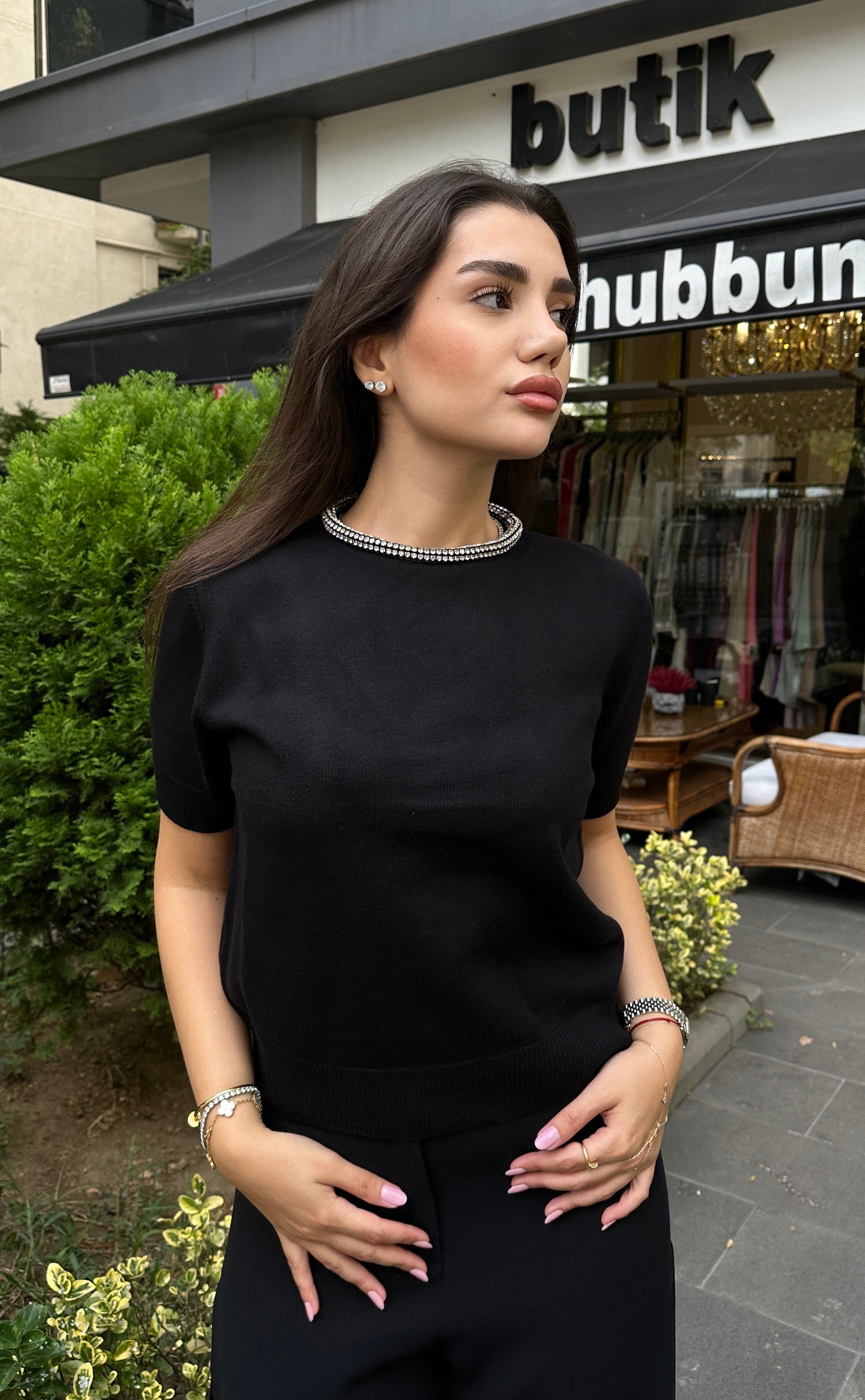 Şerit  Taş  Detaylı Triko Bluz 