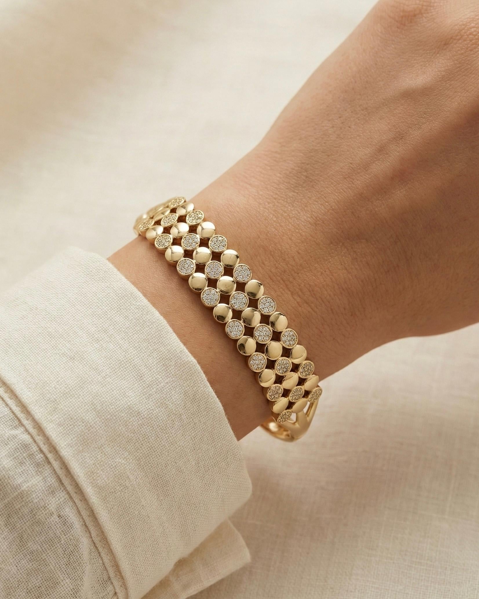 14K Xuping Taşlı Daire Motifli Kelepçe