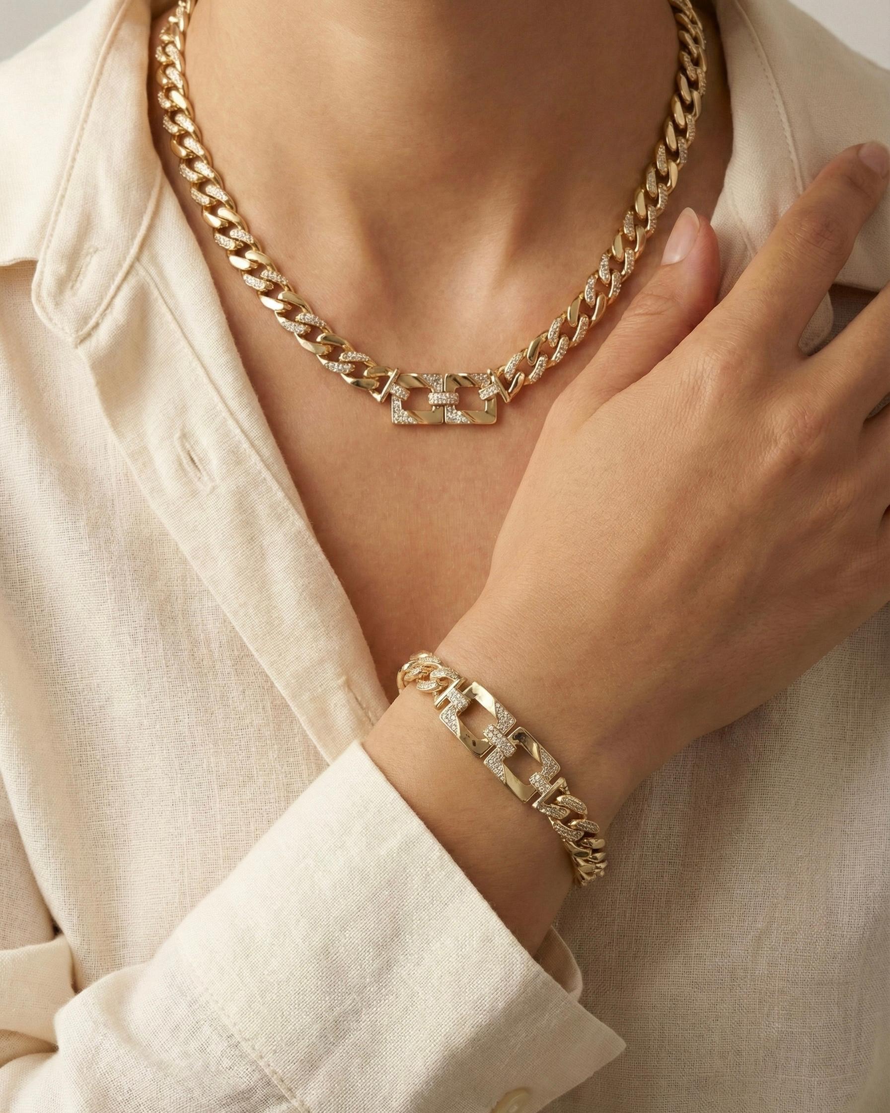 14K Xuping Taşlı Toka Model Set