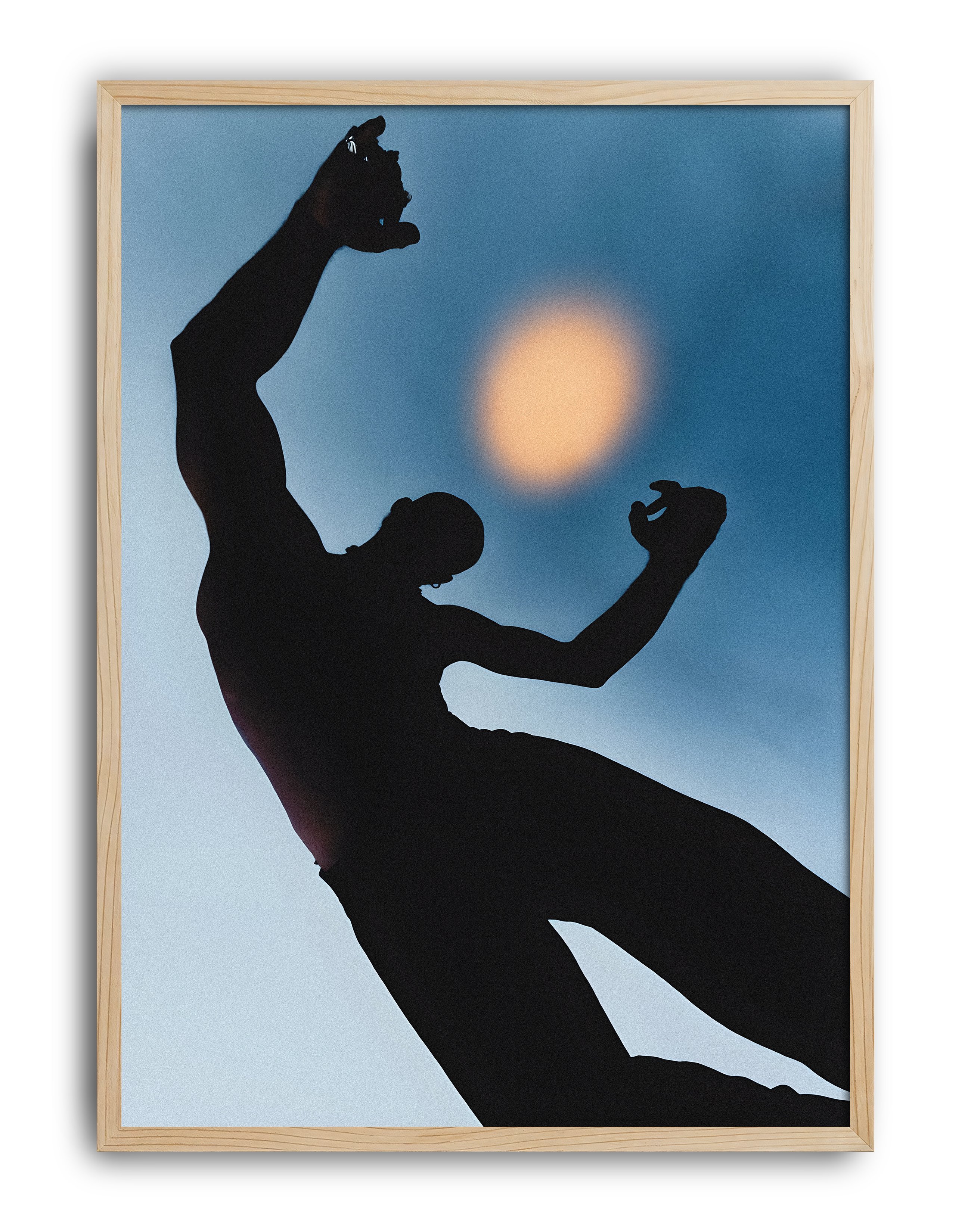 Blue Eclipse Modern Duvar Tablosu – Mavi Siyah Figüratif Poster