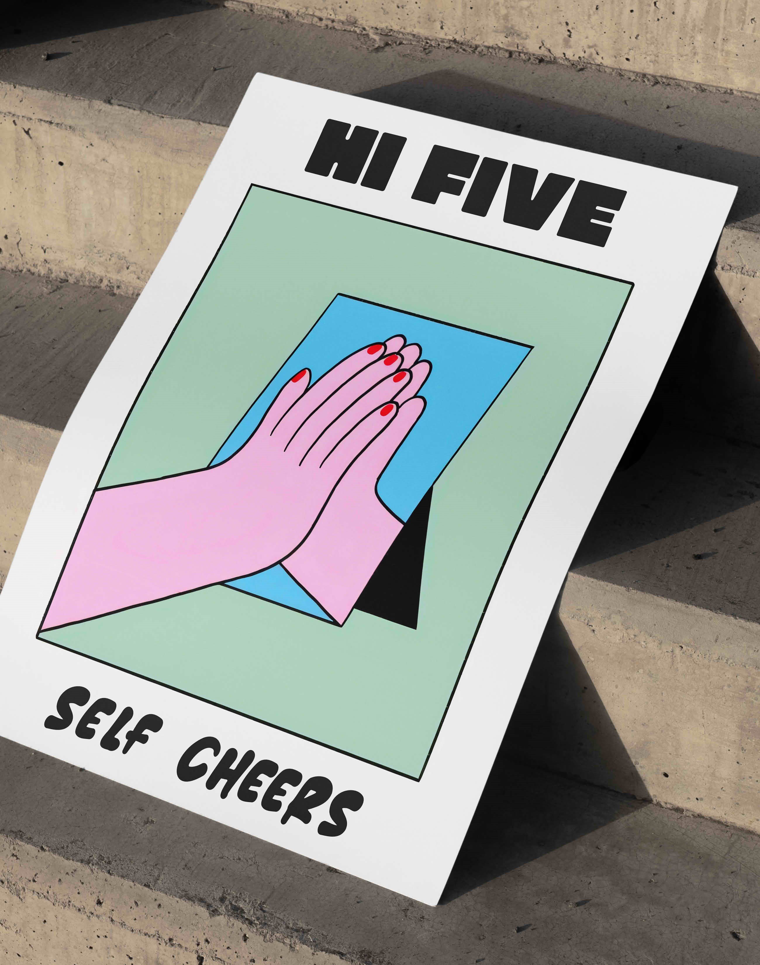 Hi Five Pembe Mavi Figüratif Duvar Tablosu - Beyaz Zeminli Tipografik Poster