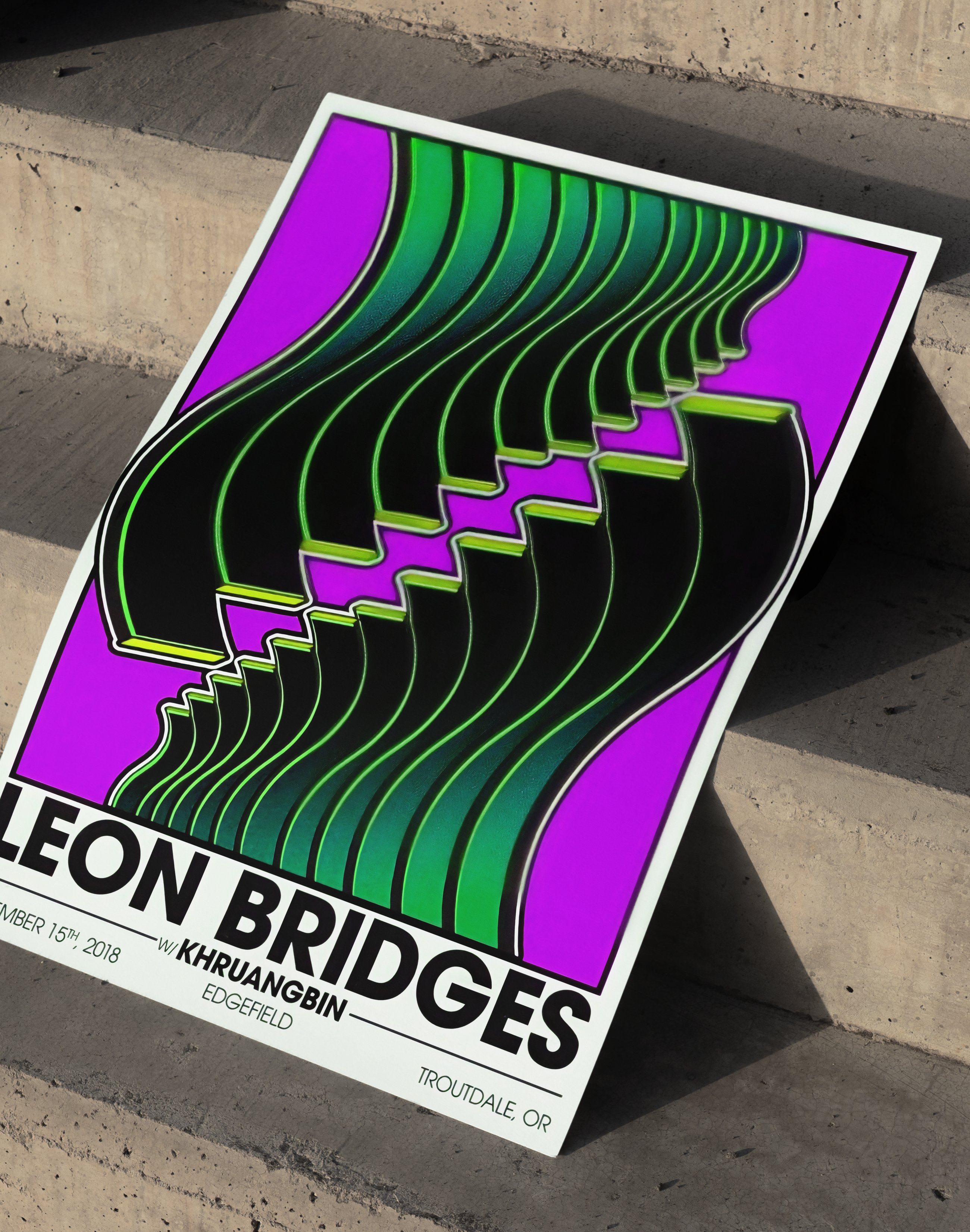 Neon Groove Modern Duvar Tablosu – Mor Yeşil Retro Konser Poster