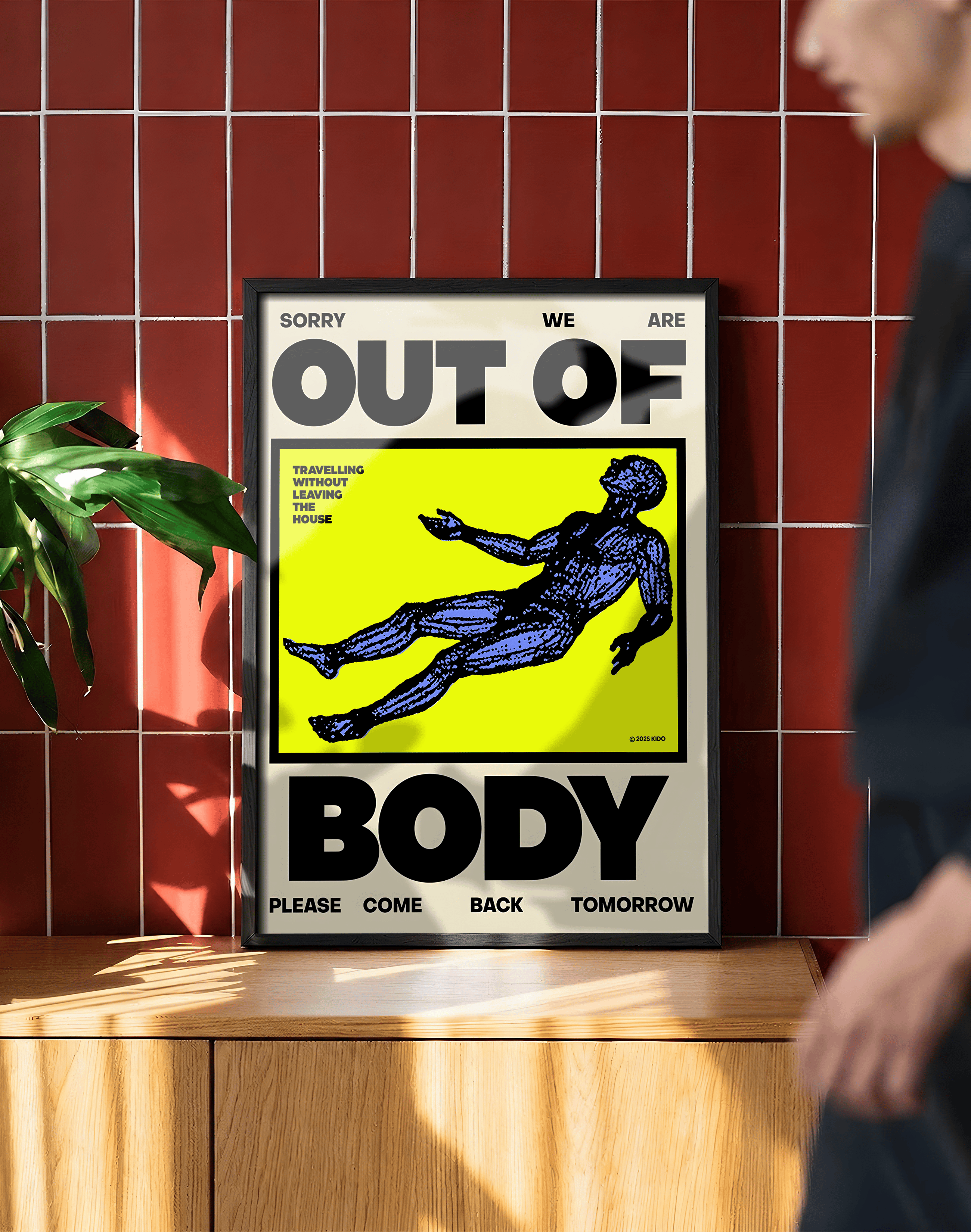 Out of Body Modern Duvar Tablosu – Sarı Siyah Tipografik Poster