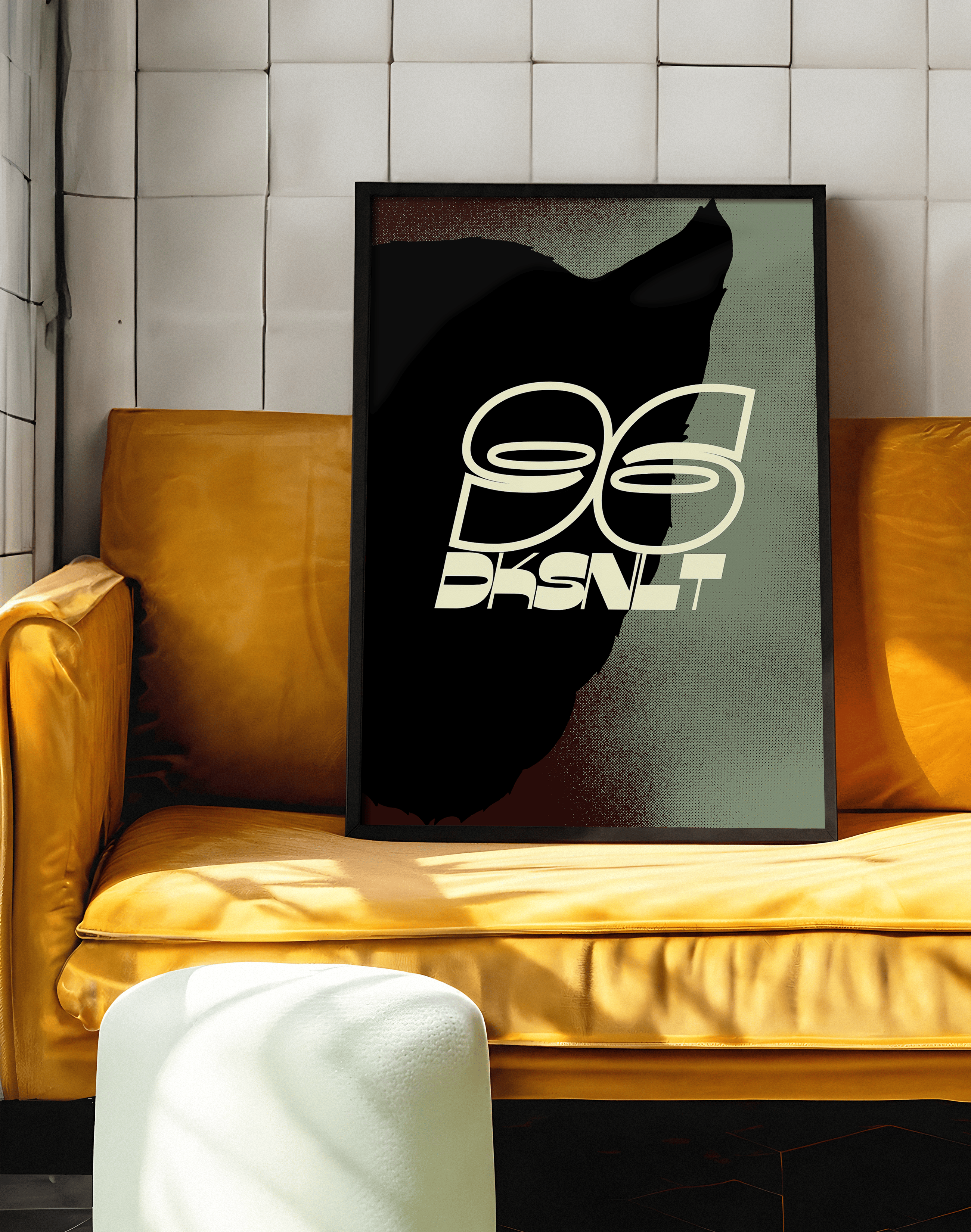 Shadow Signal Modern Duvar Tablosu – Siyah Yeşil Grafik Poster