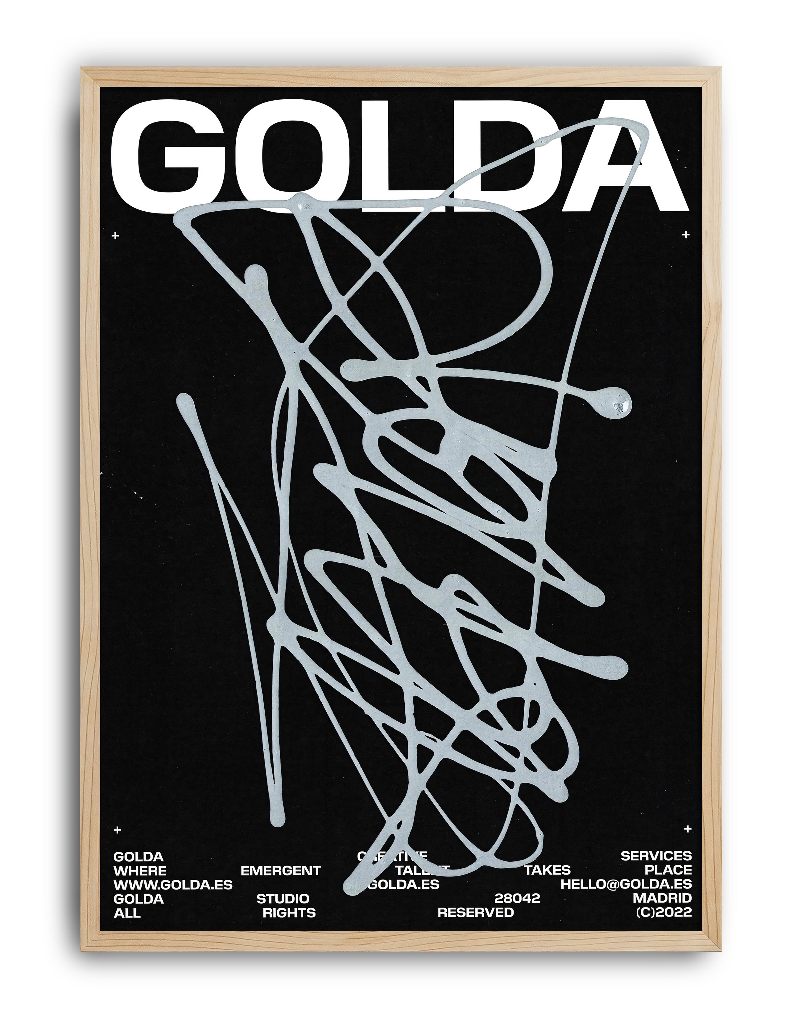 Silver Trace Modern Duvar Tablosu – Siyah Beyaz Deneysel Tipografik Poster